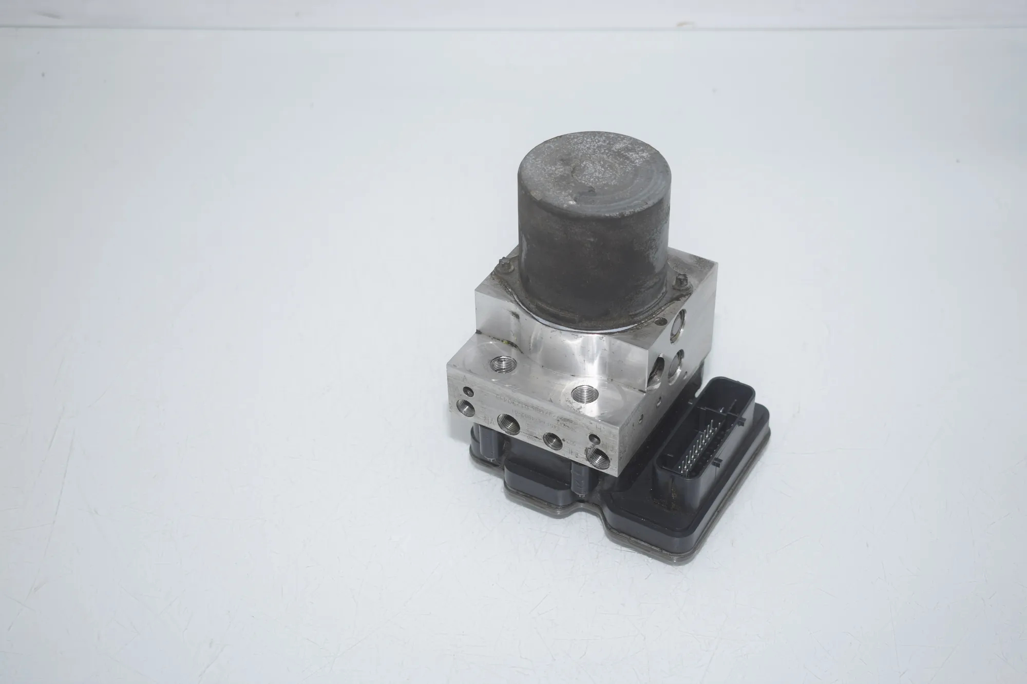 ABS Pump – OEM 6884733 · BMW X5 (F15, F85) M 2018