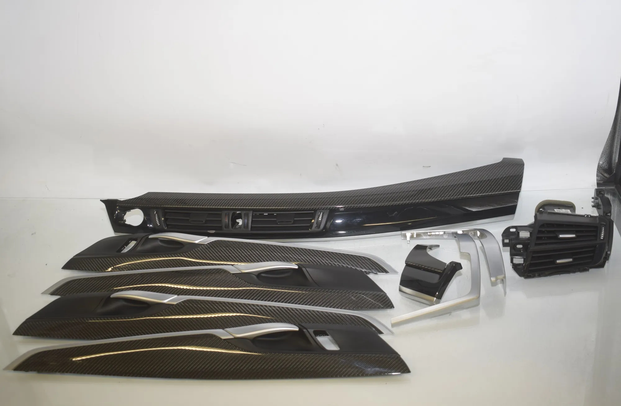 Interior Trim Strips Kit – OEM 5187810 · BMW X5 (F15, F85) M 2018 – 9