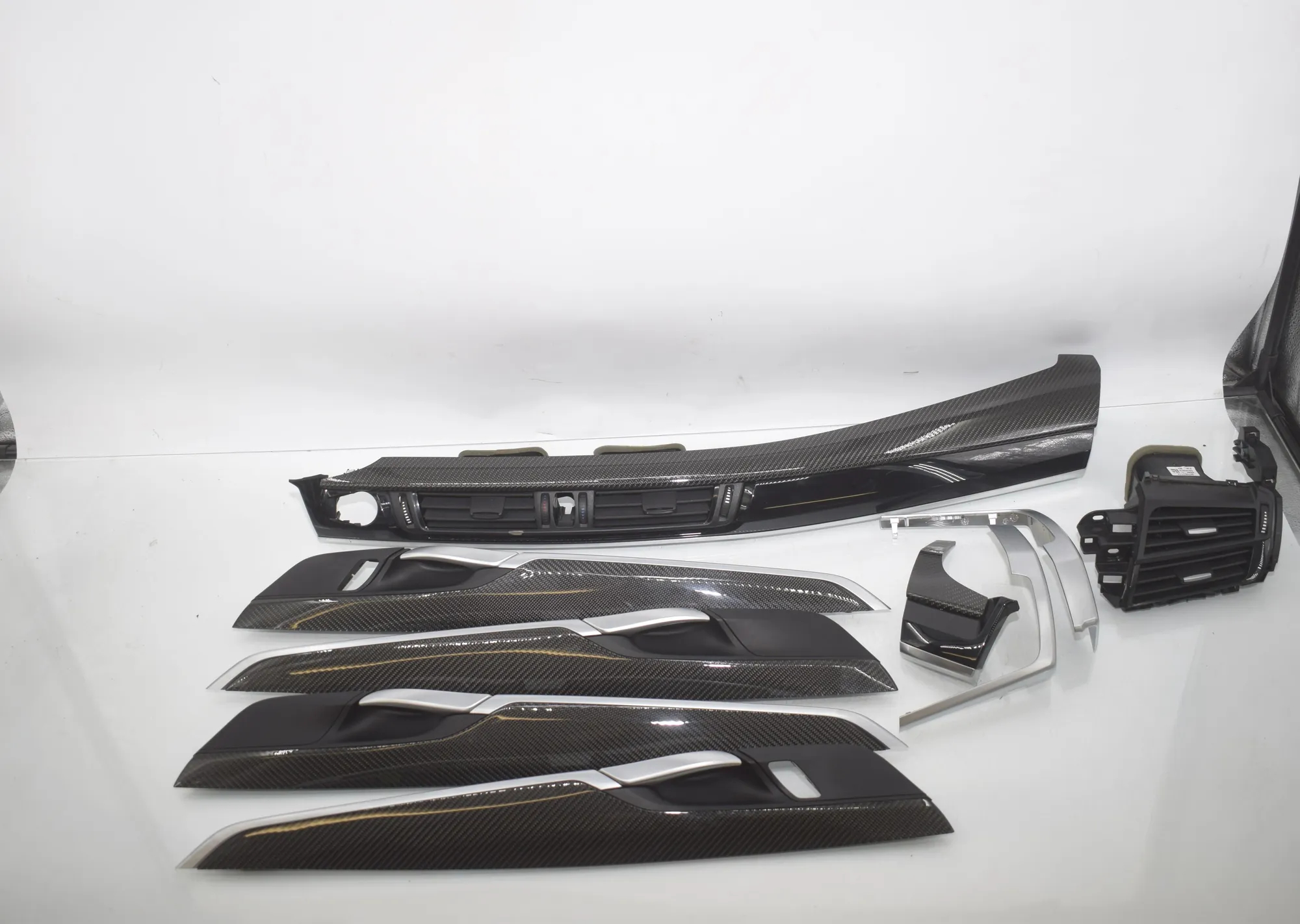 Interior Trim Strips Kit – OEM 5187810 · BMW X5 (F15, F85) M 2018 – 6