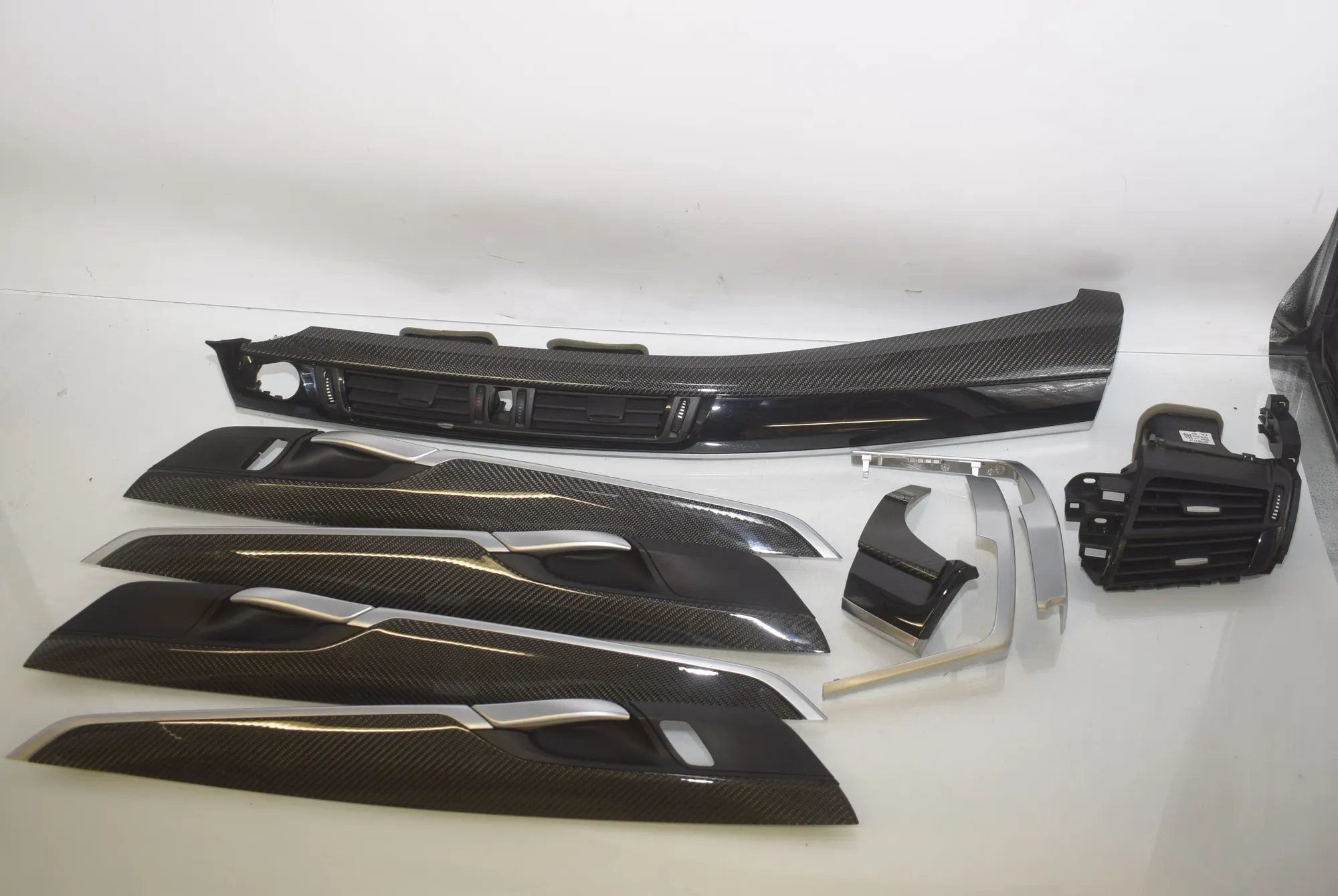 Interior Trim Strips Kit – OEM 5187810 · BMW X5 (F15, F85) M 2018 – 7
