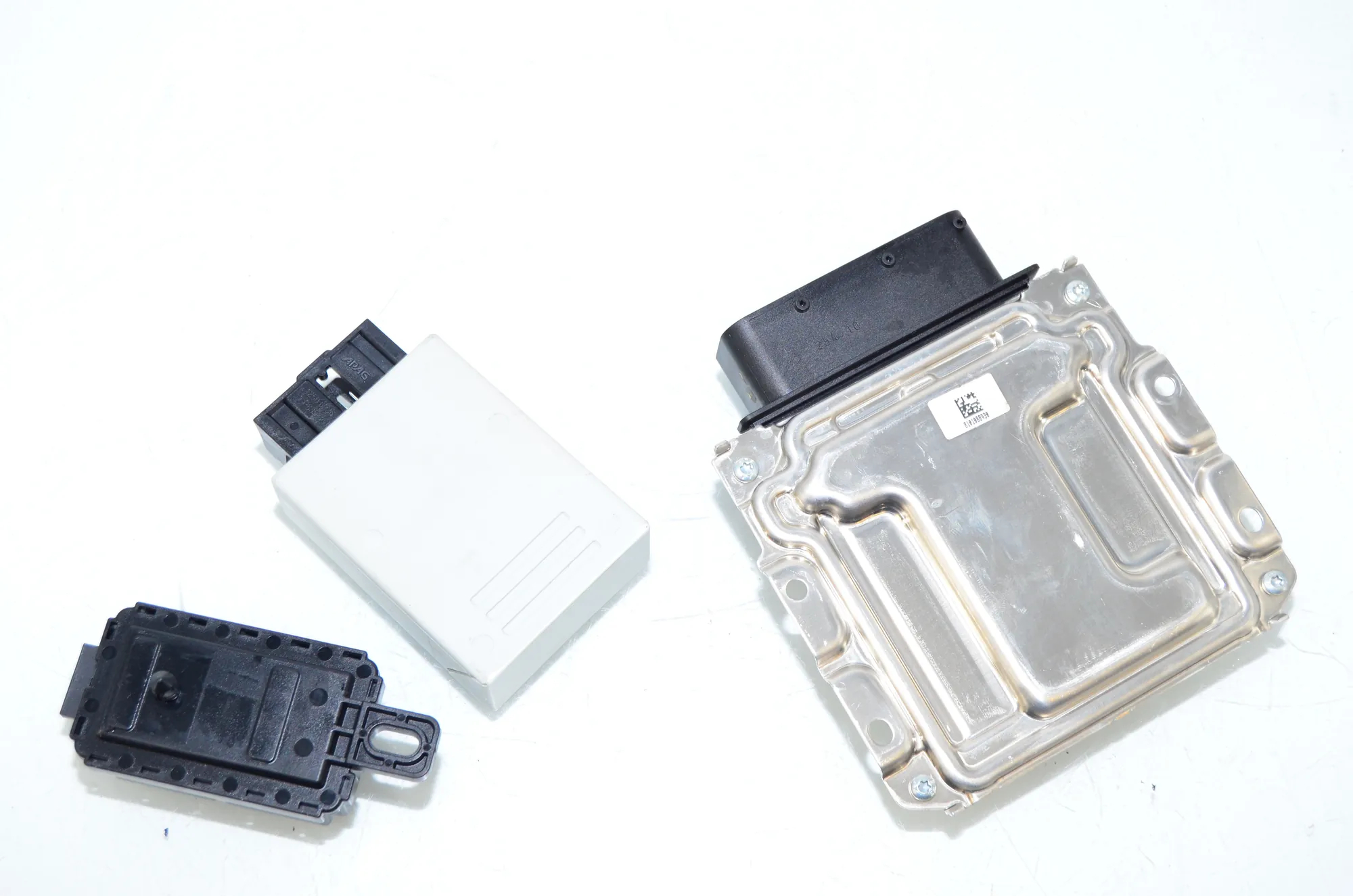 Other Control Units – OEM 6810213 · BMW 7 (G11, G12) 750 d, Ld xDrive 2016 – 6