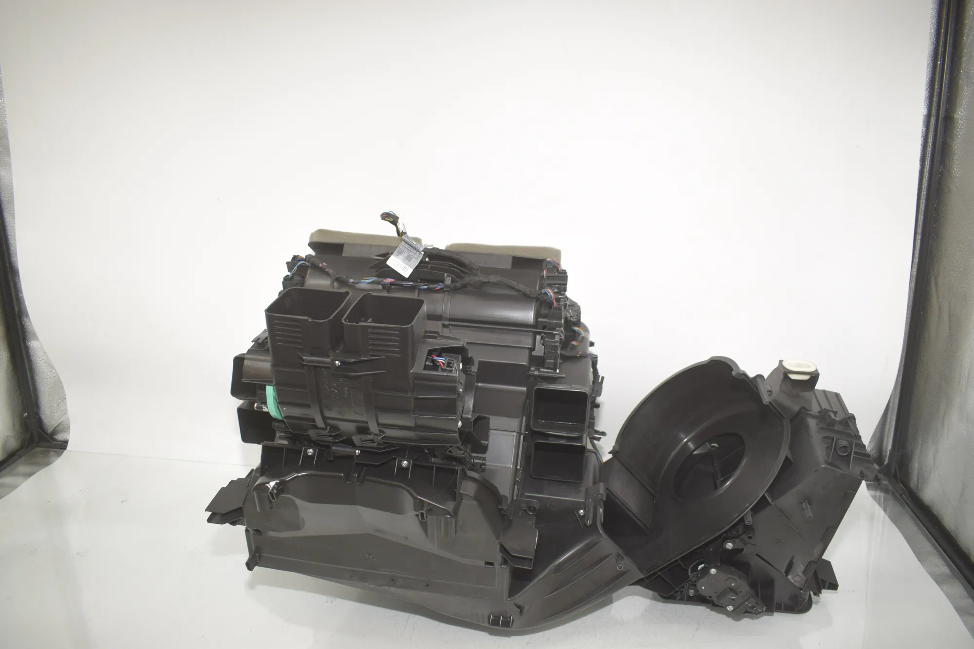 Interior Heater – OEM 9289356 · BMW X5 (F15, F85) M 2018