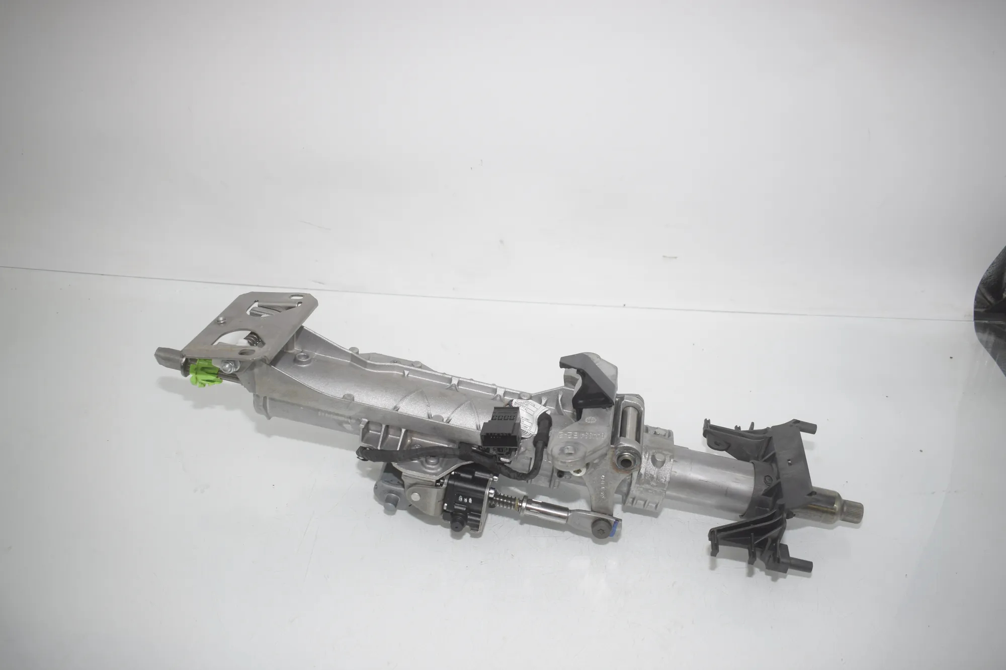 Steering Wheel Adjustment Mechanism – OEM 734393 · BMW X5 (F15, F85) M 2018 – 5