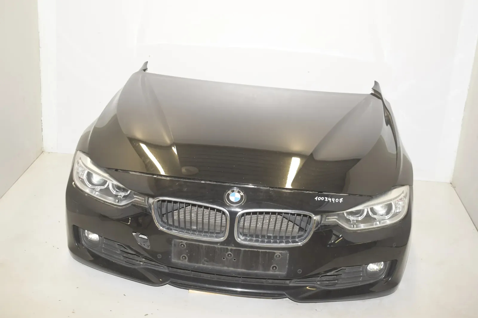 Front – OEM 8672104 · BMW 3 (F30, F80) 320 i 2012 – 3