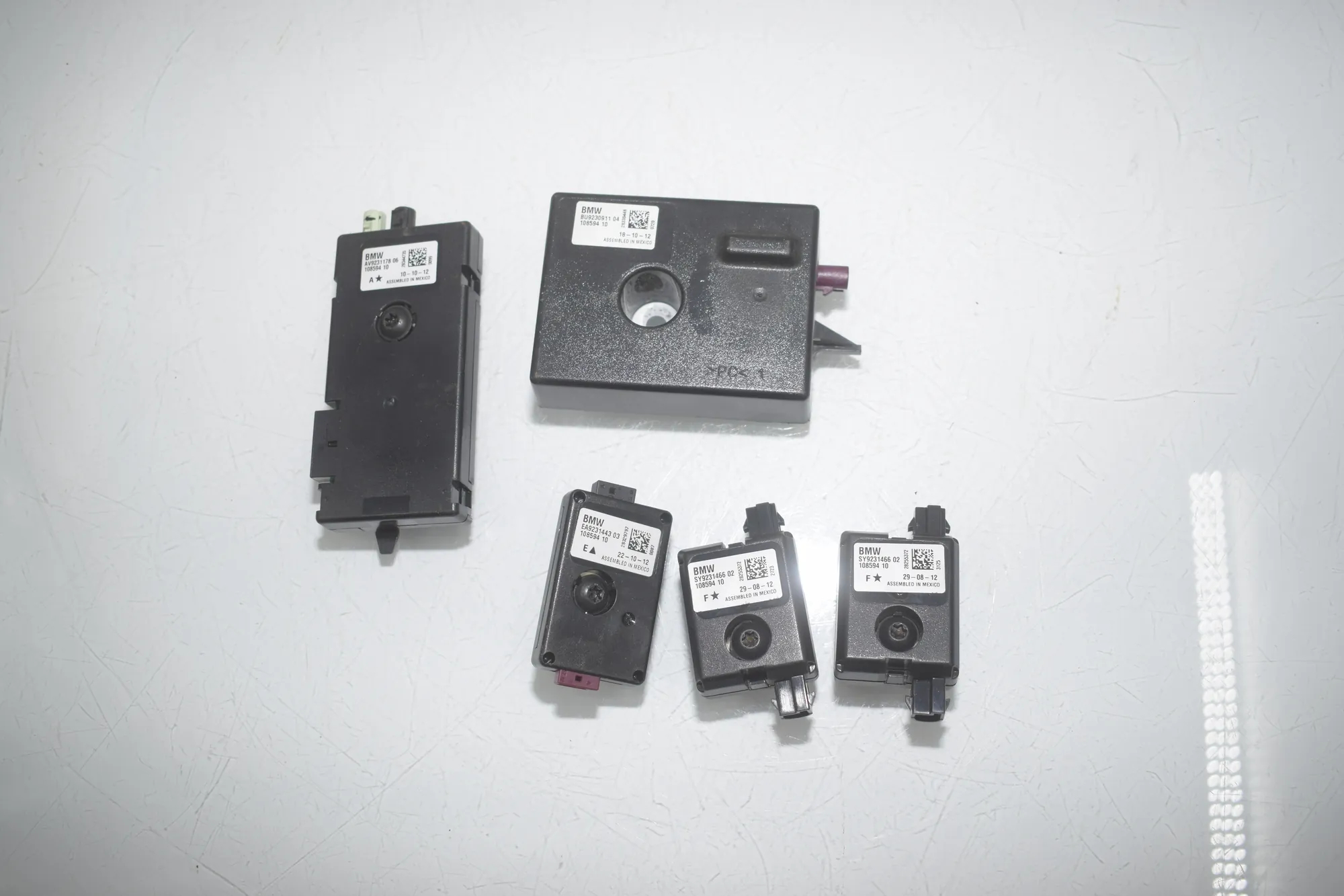 Antenna Amplifier – OEM 9231178 · BMW 3 (F30, F80) 320 i 2012 – 3