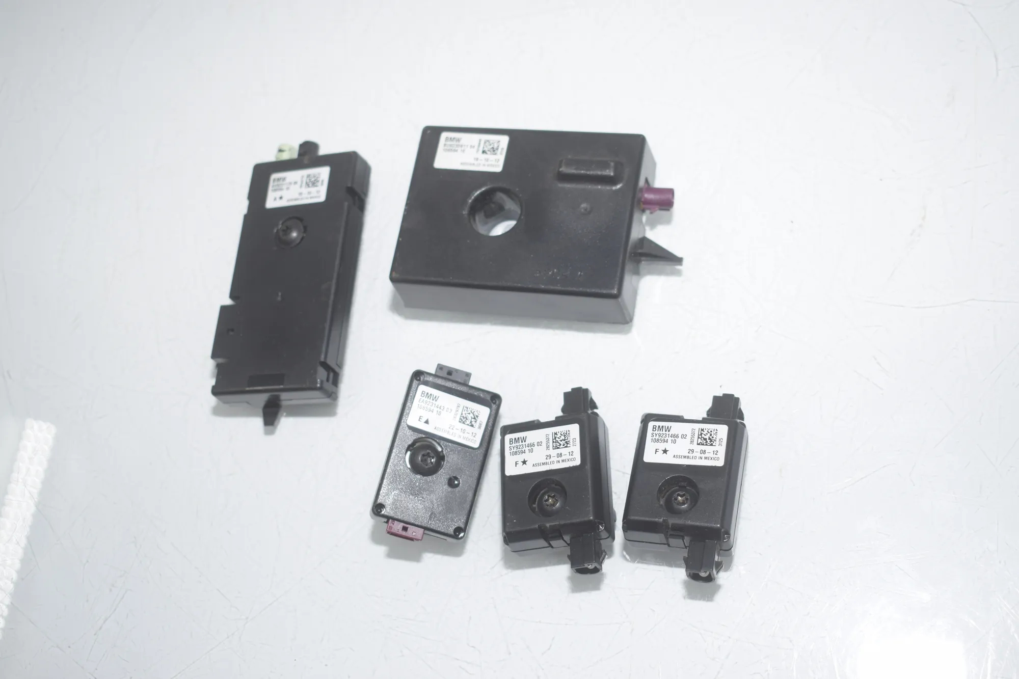 Antenna Amplifier – OEM 9231178 · BMW 3 (F30, F80) 320 i 2012