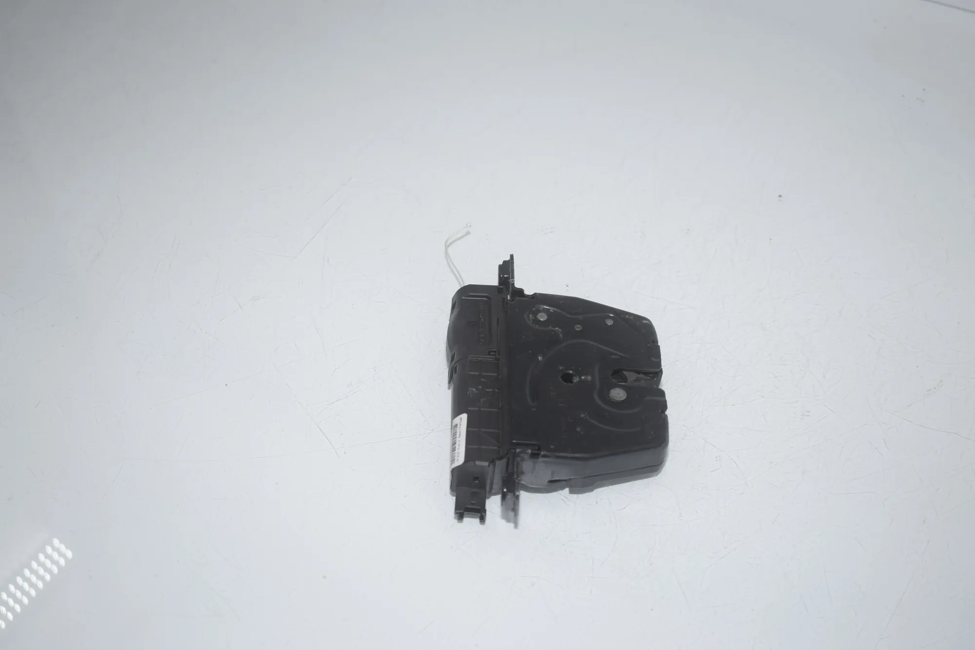 Tailgate Boot Lock – OEM 7191212 · BMW 3 (F30, F80) 320 i 2012 – 3