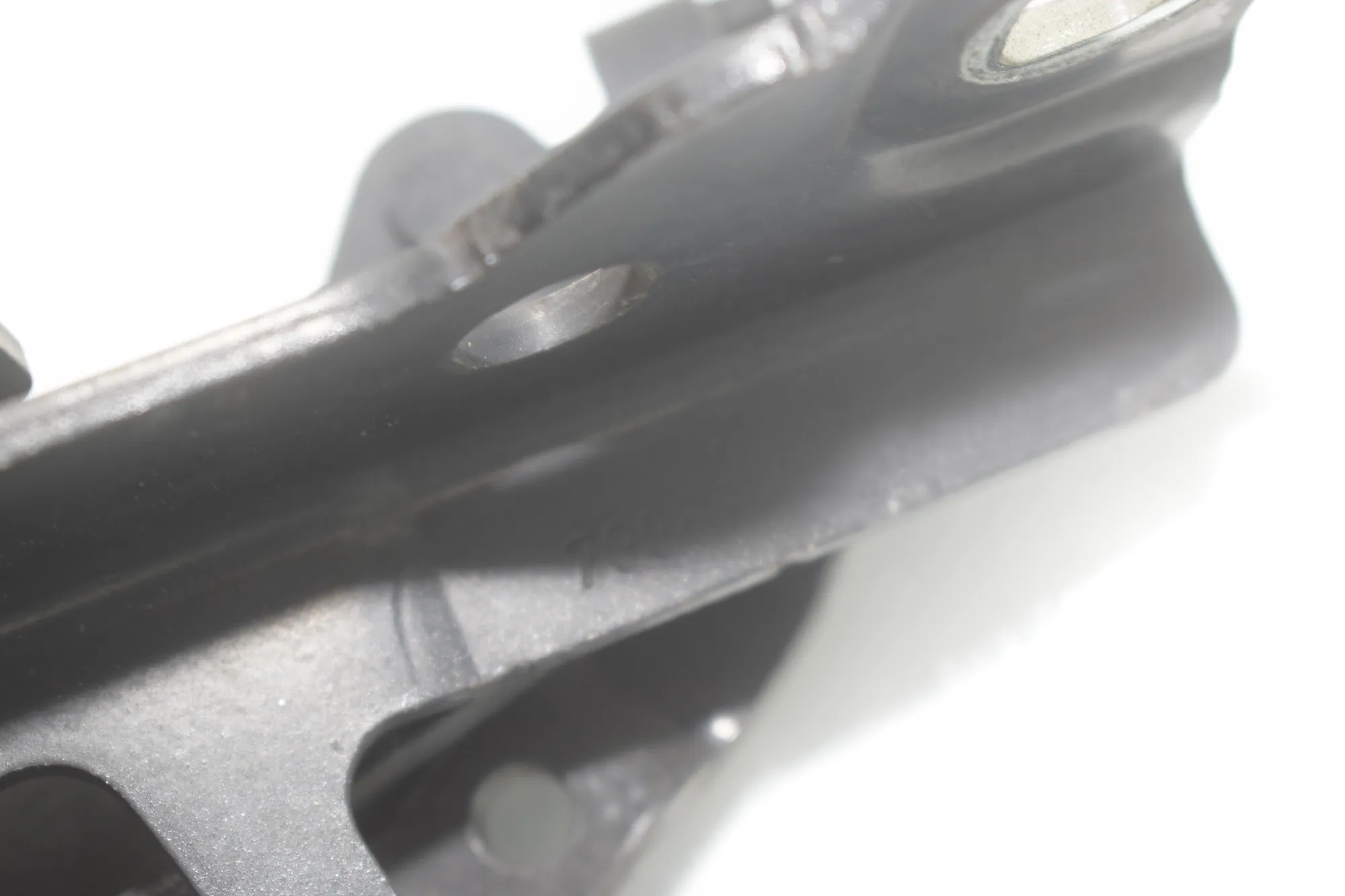 Bonnet Hood Hinge Set – OEM 7336700 · BMW 3 (F30, F80) 320 i 2012 – 5