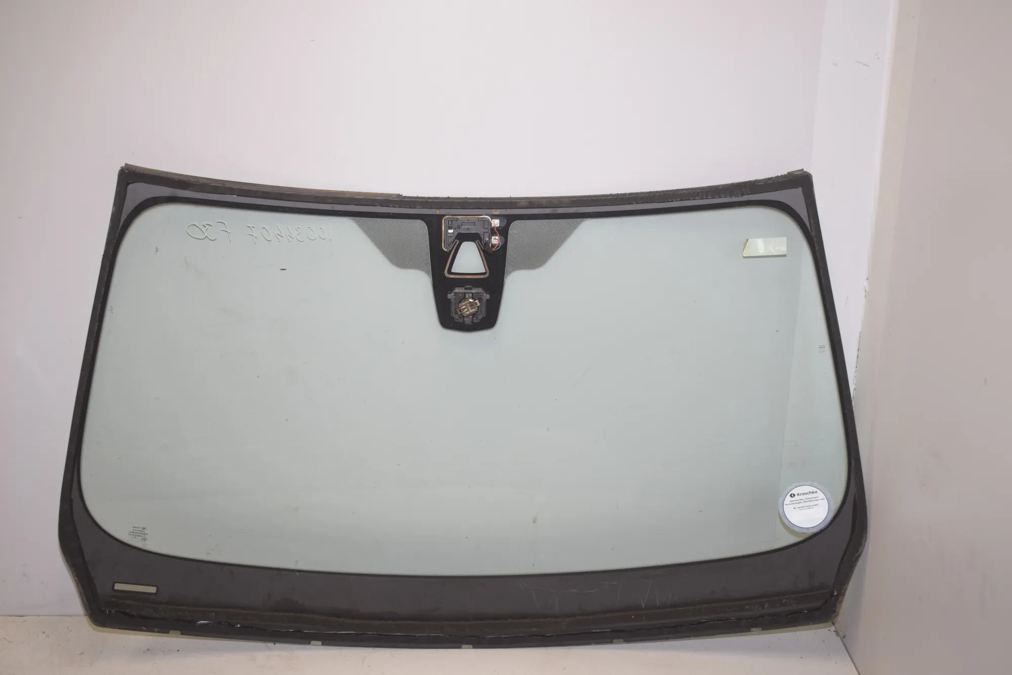 Front Windshield – OEM 7258069 · BMW 3 (F30, F80) 320 i 2012 – 4