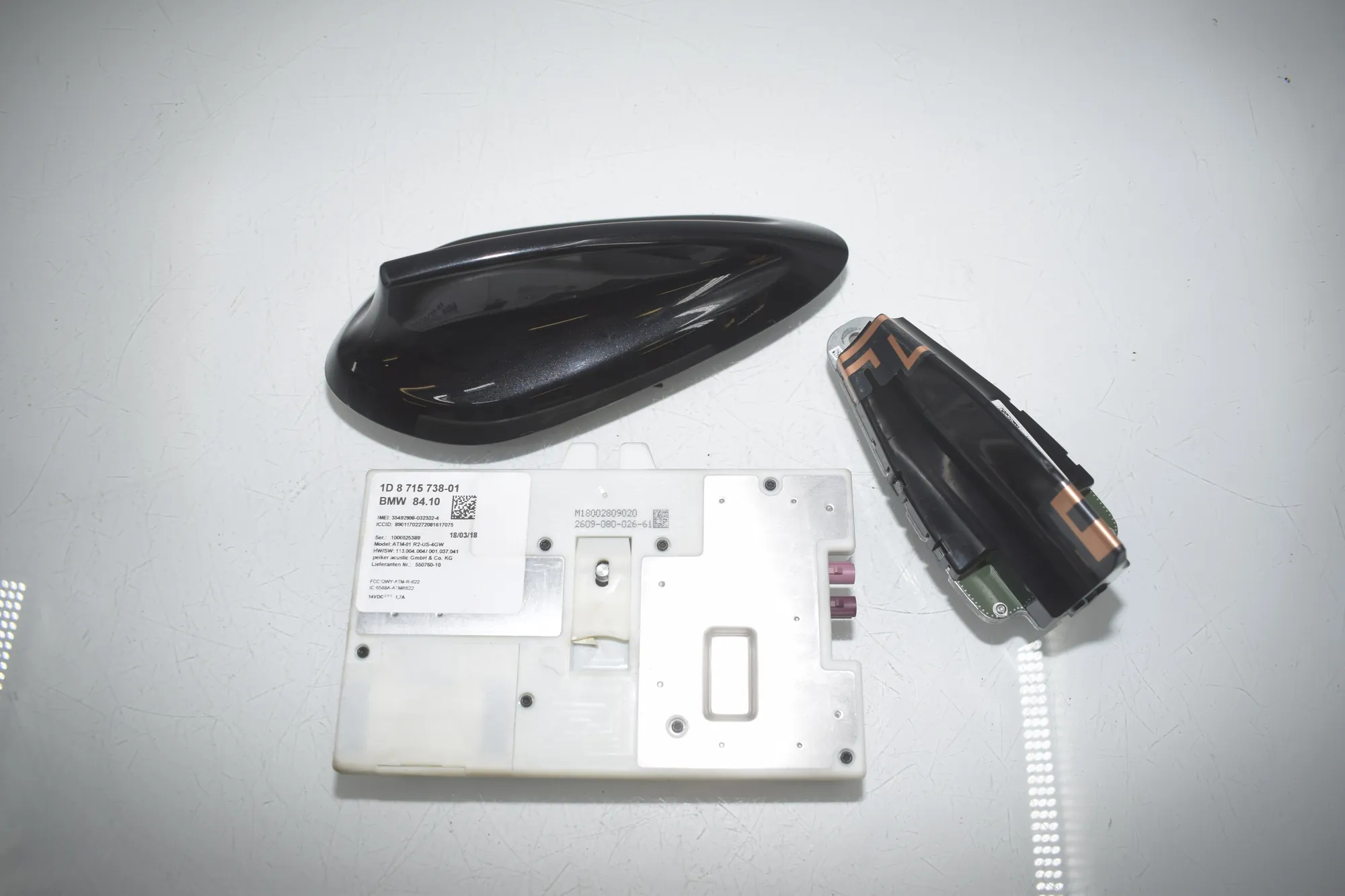 Antenna Trim – OEM 9252241 · BMW X5 (F15, F85) M 2018