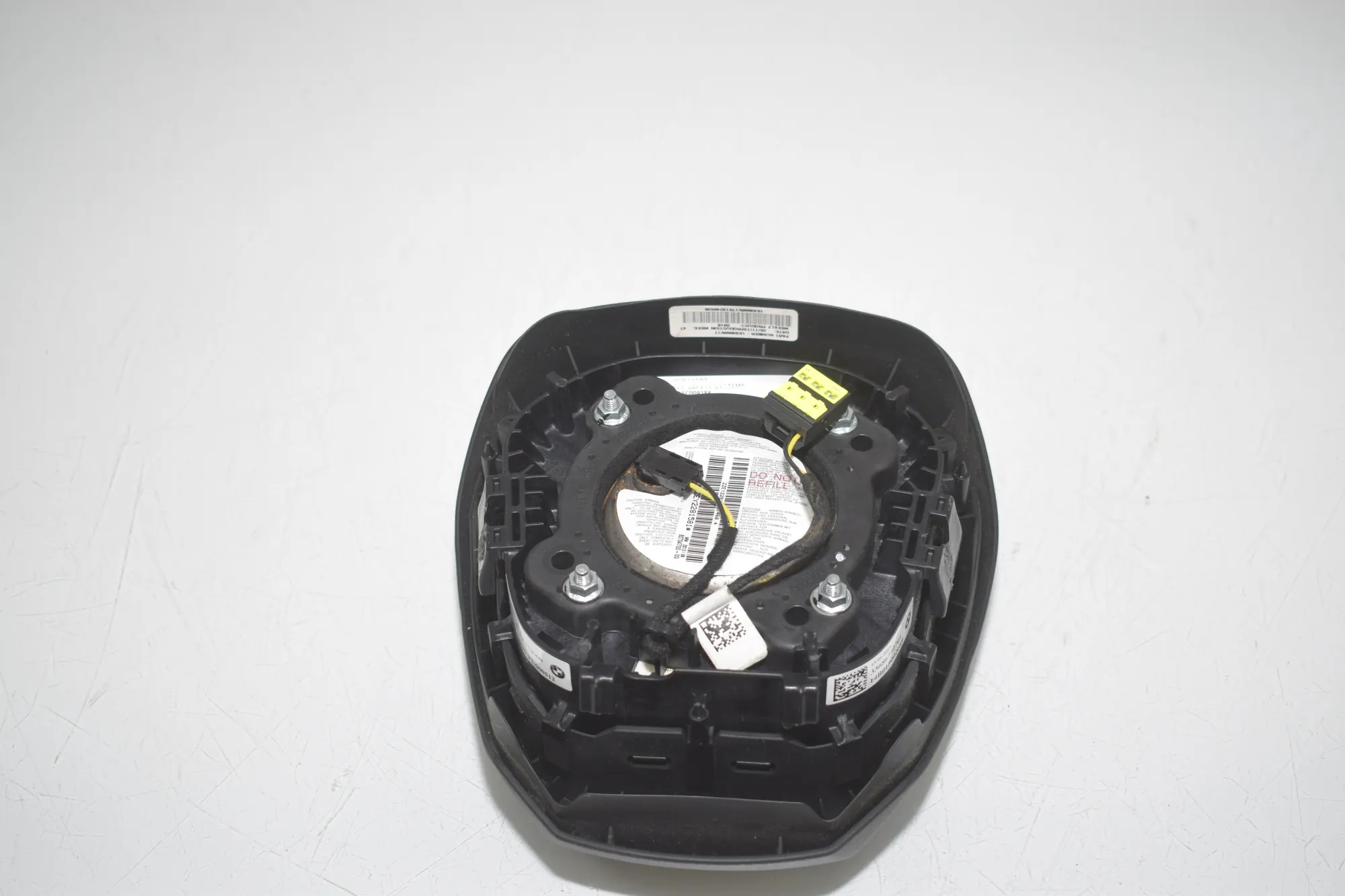 Steering Wheel Safety Bag SRS – OEM 6867727 · BMW i3 (I01) BMW i3 (I01) Hybrid 2014 – 3