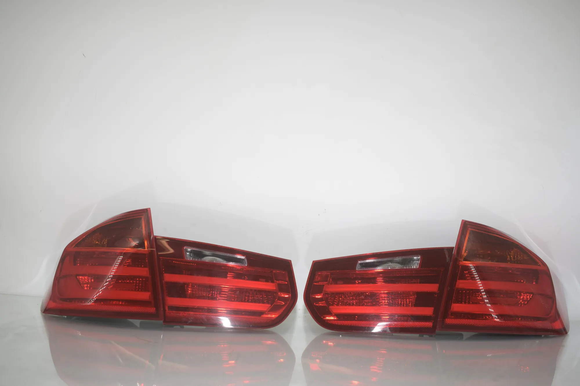 Rear Tail Light Set – OEM 7259894 · BMW 3 (F30, F80) BMW 3 (F30, F80) 320 i 2012 – 4