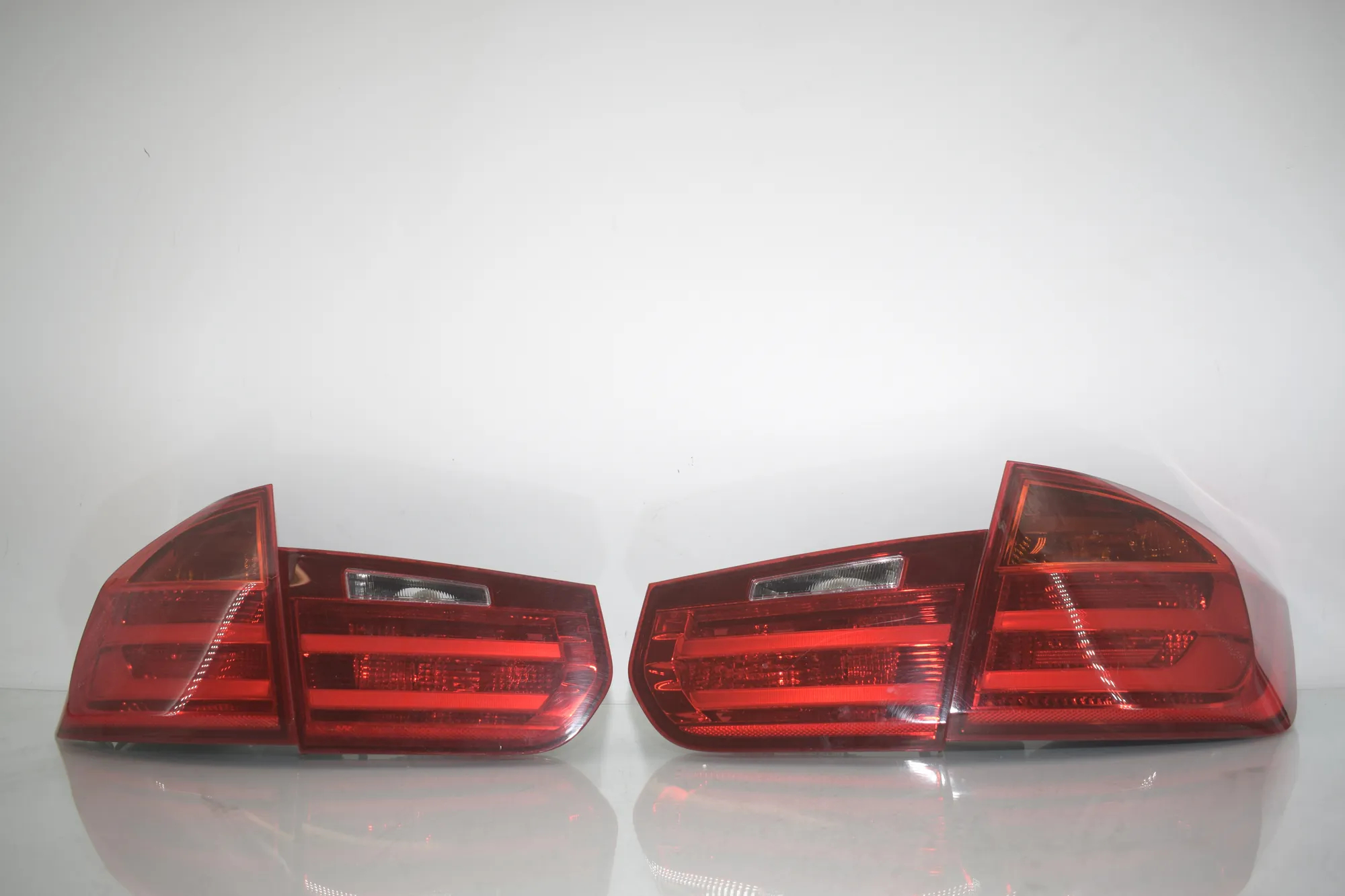 Rear Tail Light Set – OEM 7259894 · BMW 3 (F30, F80) BMW 3 (F30, F80) 320 i 2012 – 3