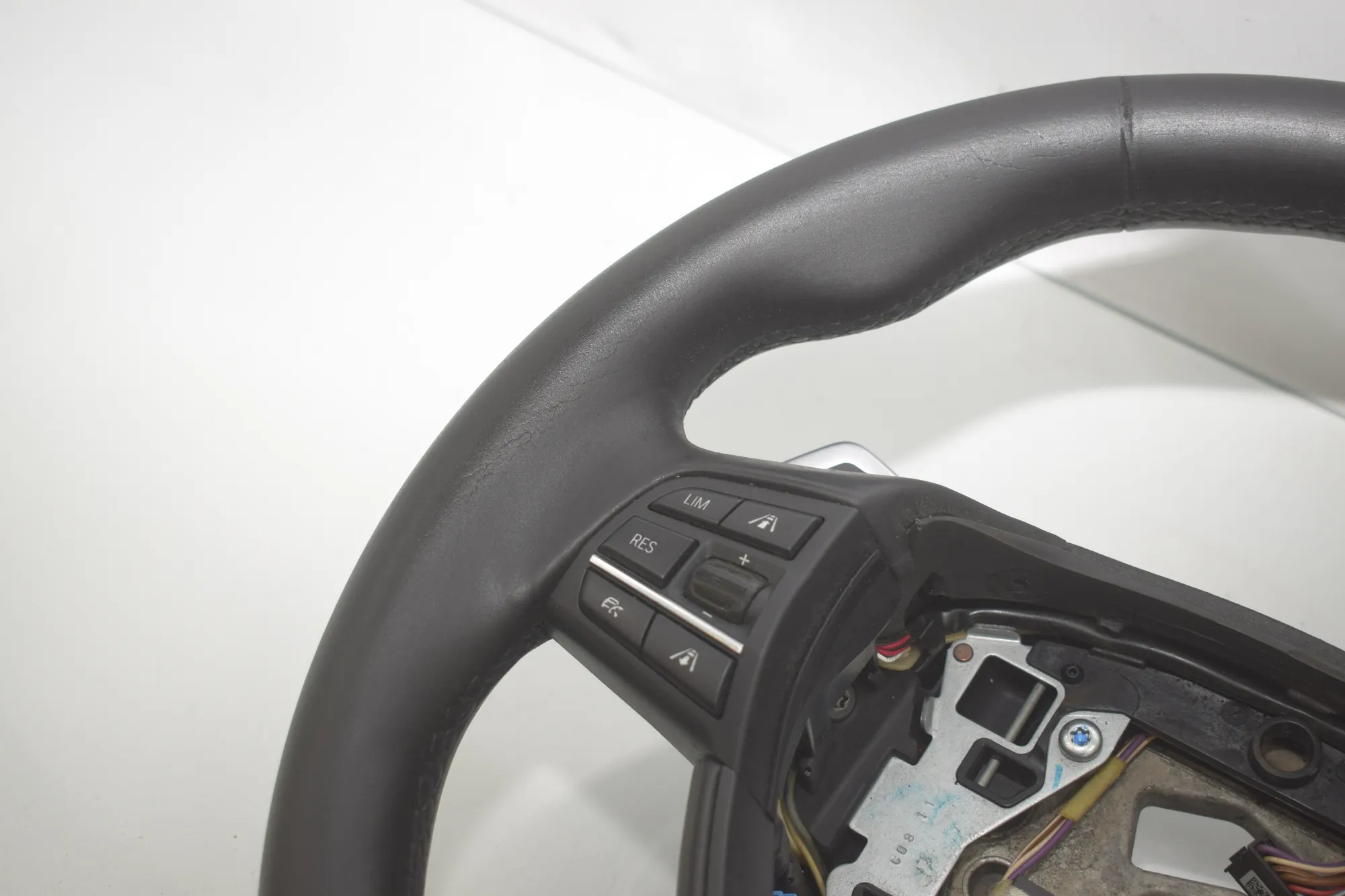 Steering Wheel – OEM 7844105 · BMW 5 Touring (F11) 530 d xDrive 2011 – 4