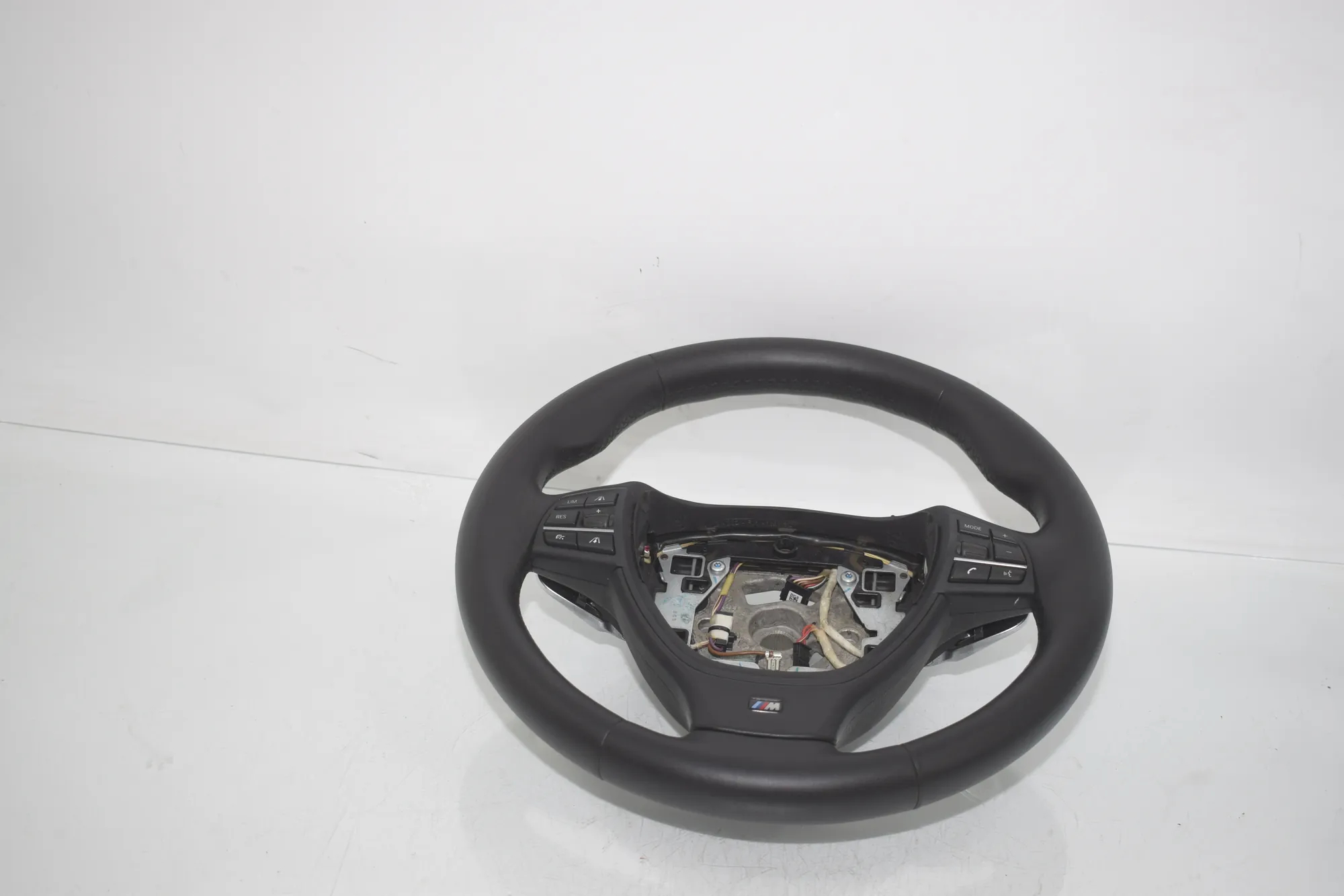 Steering Wheel – OEM 7844105 · BMW 5 Touring (F11) 530 d xDrive 2011 – 3