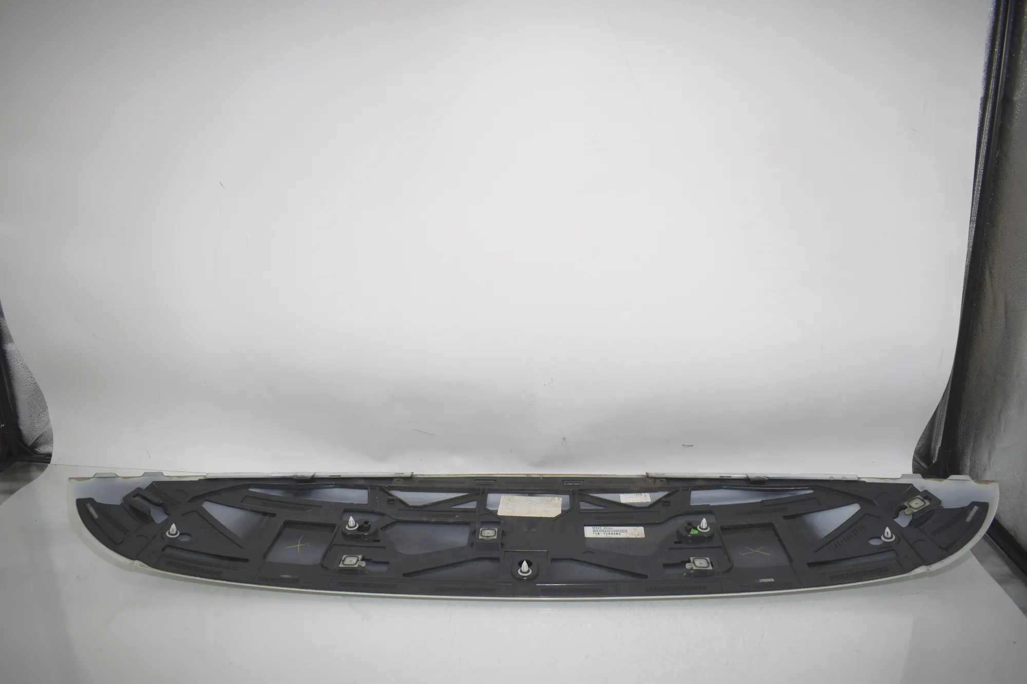 Rear Windshield Spoiler – OEM 7328867 · BMW BMW 2 Active Tourer (F45) 225 xe 2019 – 3