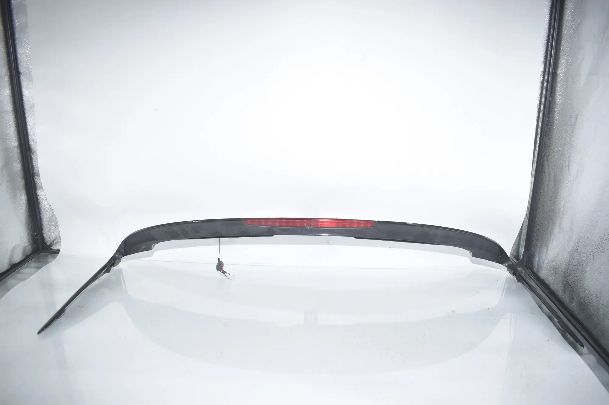 Rear Windshield Spoiler – OEM 7348578 · BMW BMW 2 Active Tourer (F45) 225 xe 2019