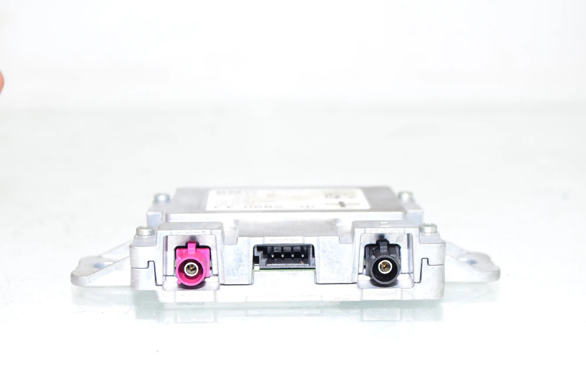 Antenna Amplifier – OEM 9358302 · BMW 7 (G11, G12) 750 d, Ld xDrive 2016 – 2