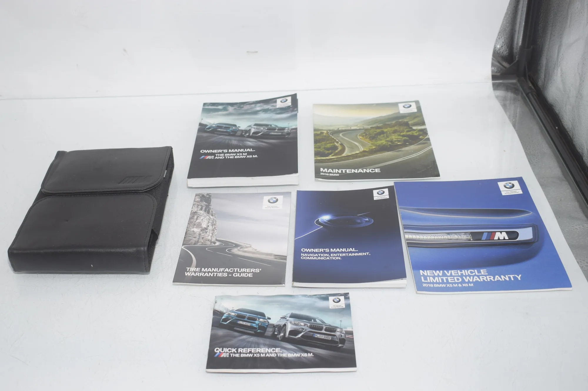 Manual Service Book – OEM 01402662661 · BMW X5 (F15, F85) M 2018 – 3