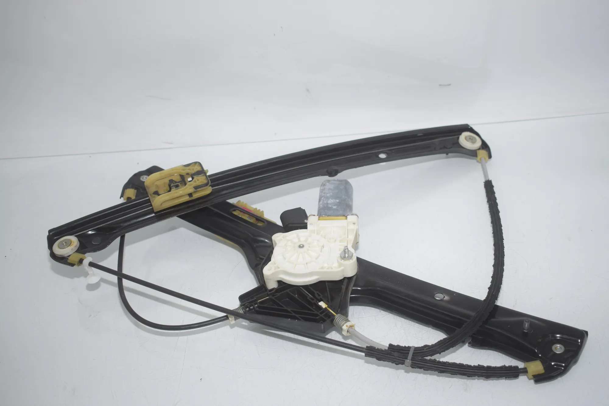 Front Right Door Window Regulator – OEM 7286484 · BMW X5 (F15, F85) M 2018 – 3