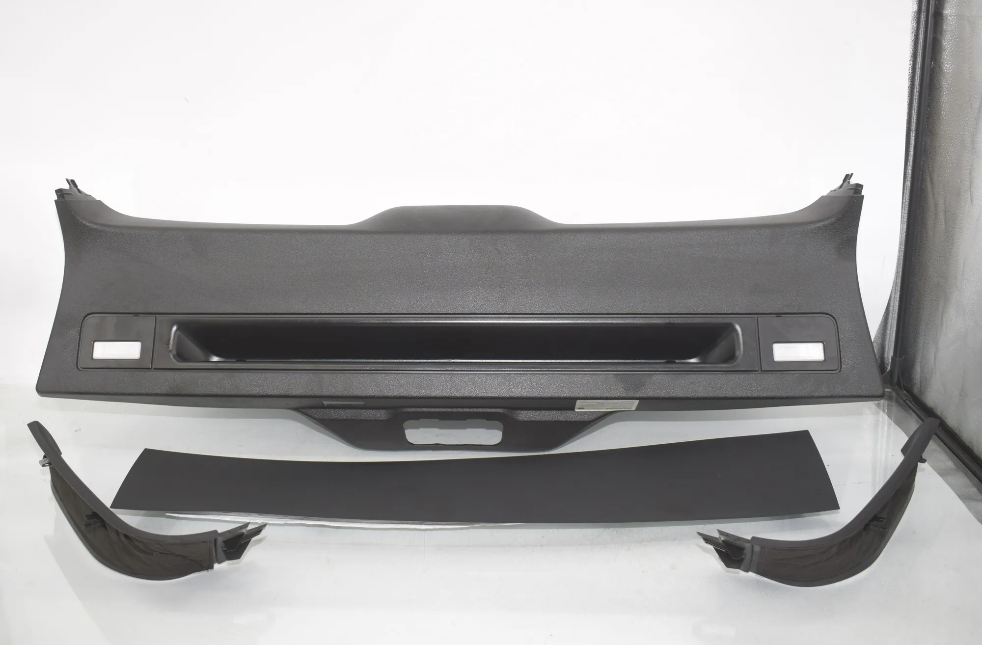 Tailgate Bootlid Cover Trim – OEM 7294789 · BMW X5 (F15, F85) M 2018 – 2