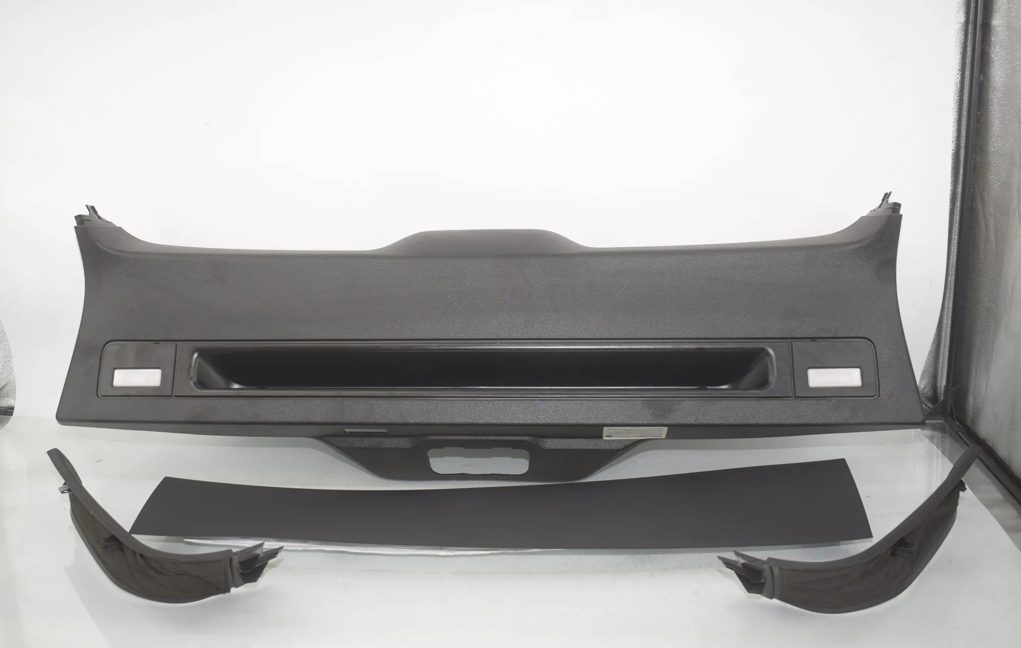Tailgate Bootlid Cover Trim – OEM 7294789 · BMW X5 (F15, F85) M 2018