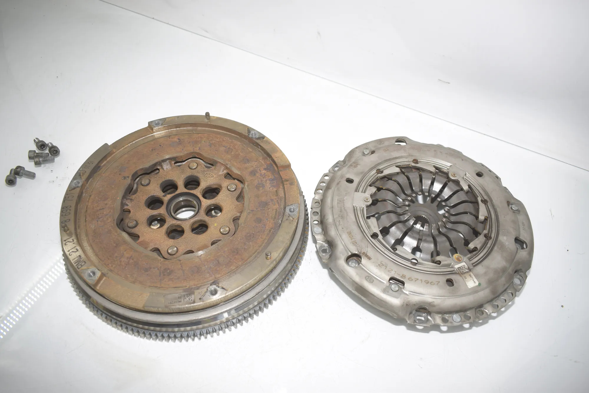 Clutch Kit – OEM 8698751 · BMW X1 (F48) sDrive 18 i 2018 – 4