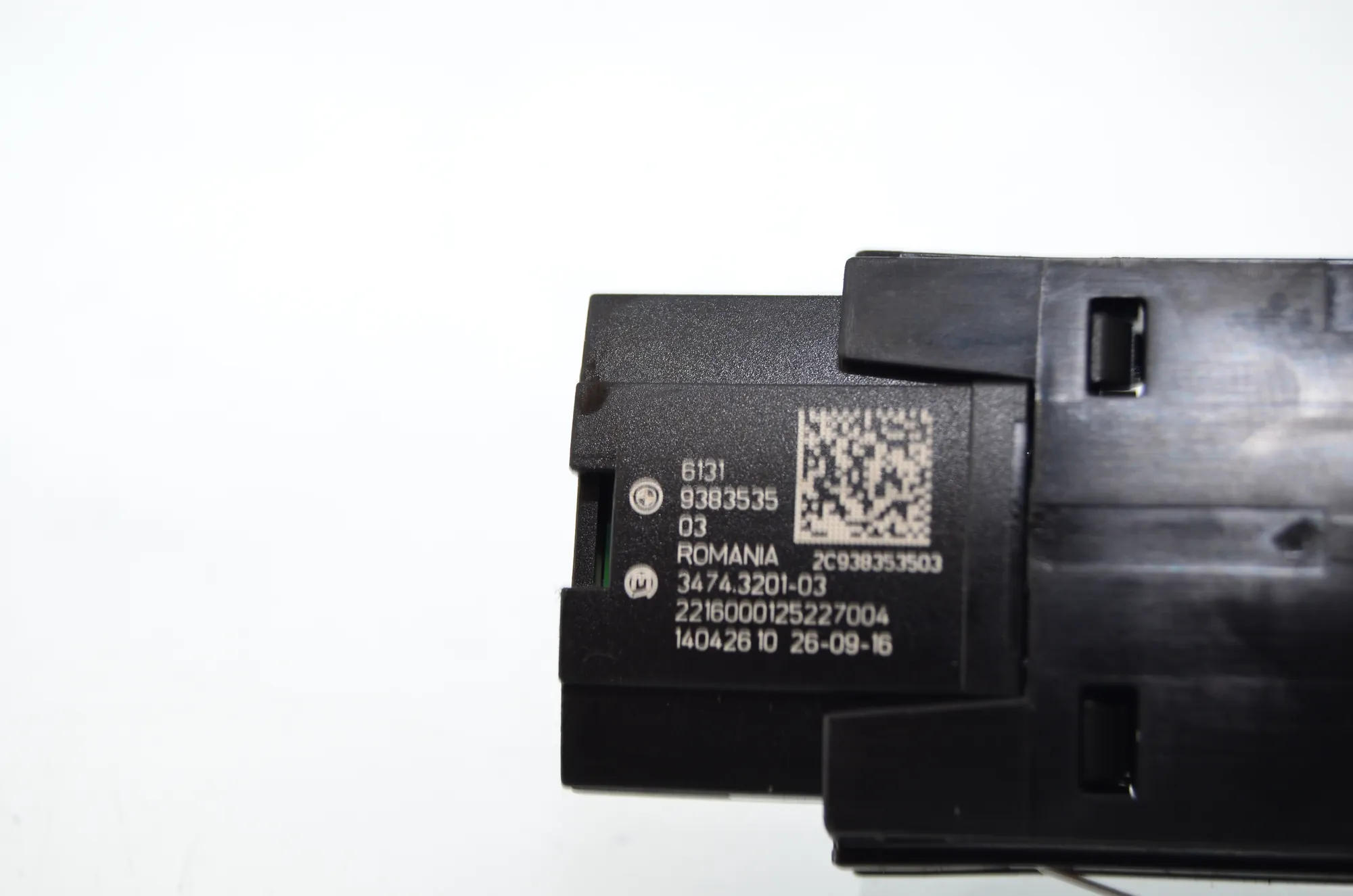 Hazard Button – OEM 9383535 · BMW 7 (G11, G12) 750 d, Ld xDrive 2016 – 4