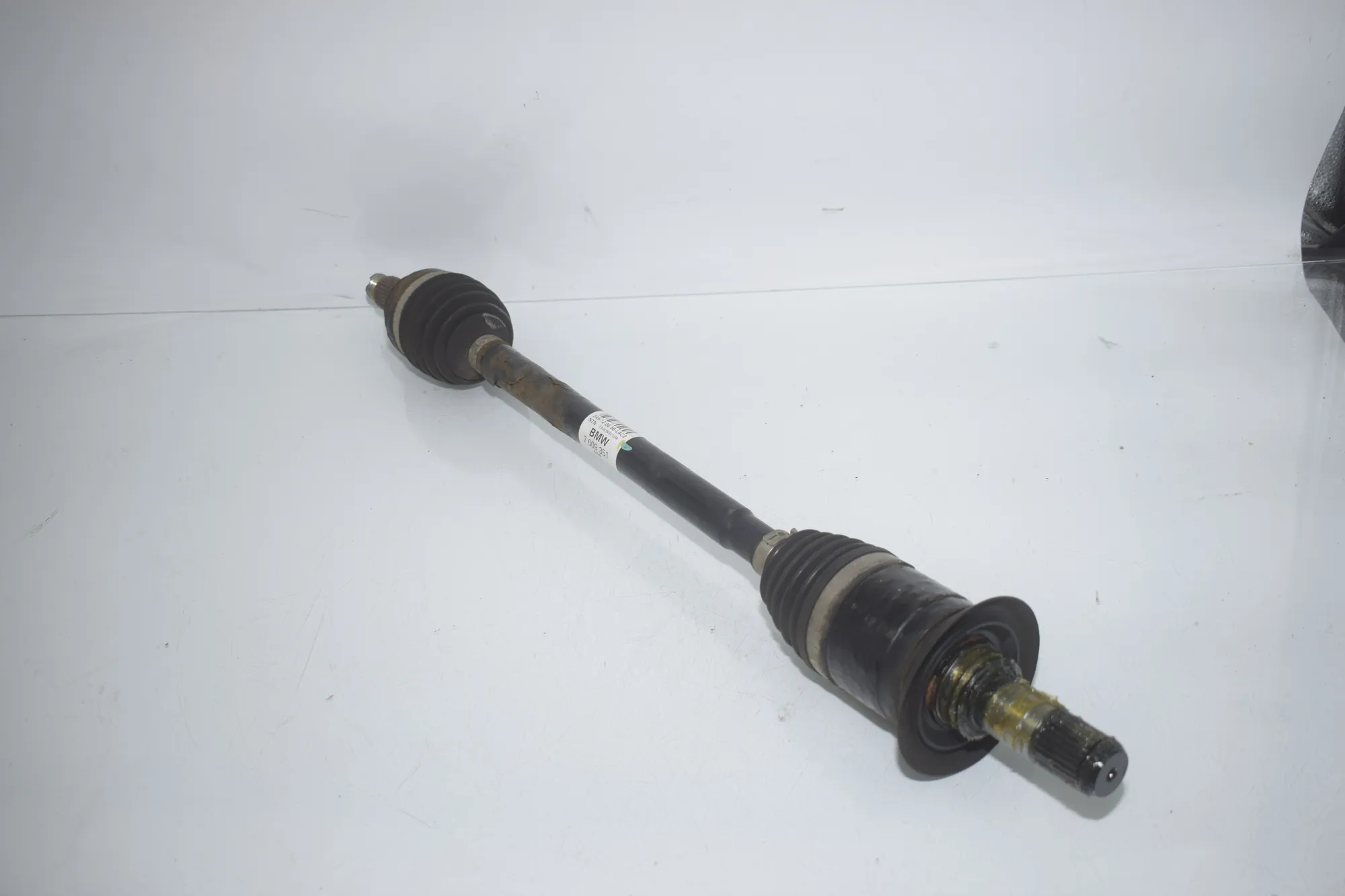 Rear Left Driveshaft – OEM 7609351 · BMW 3 (F30, F80) 320 i 2012 – 2