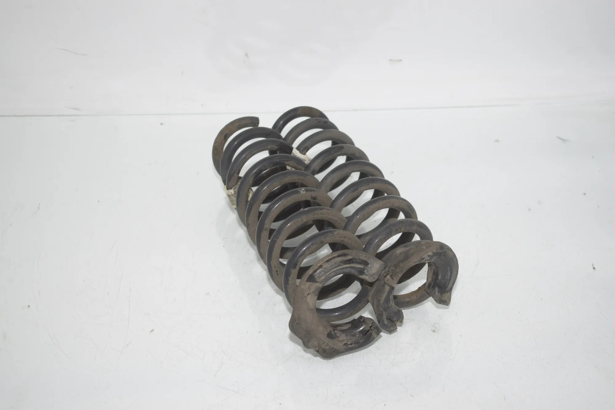 Rear Right Coil Spring – OEM 6851725 · BMW 3 (F30, F80) 320 i 2012 – 3