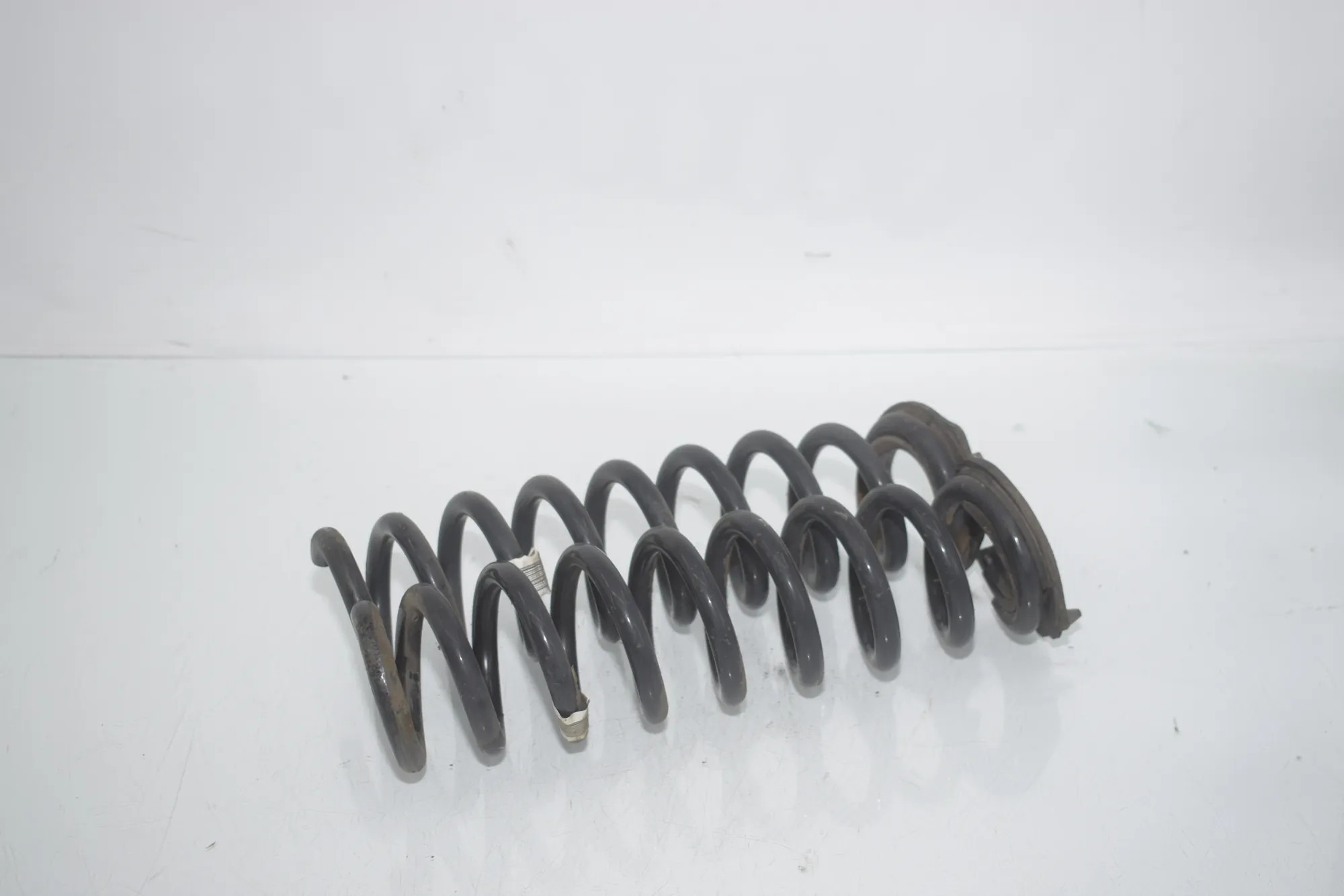 Rear Right Coil Spring – OEM 6851725 · BMW 3 (F30, F80) 320 i 2012 – 2