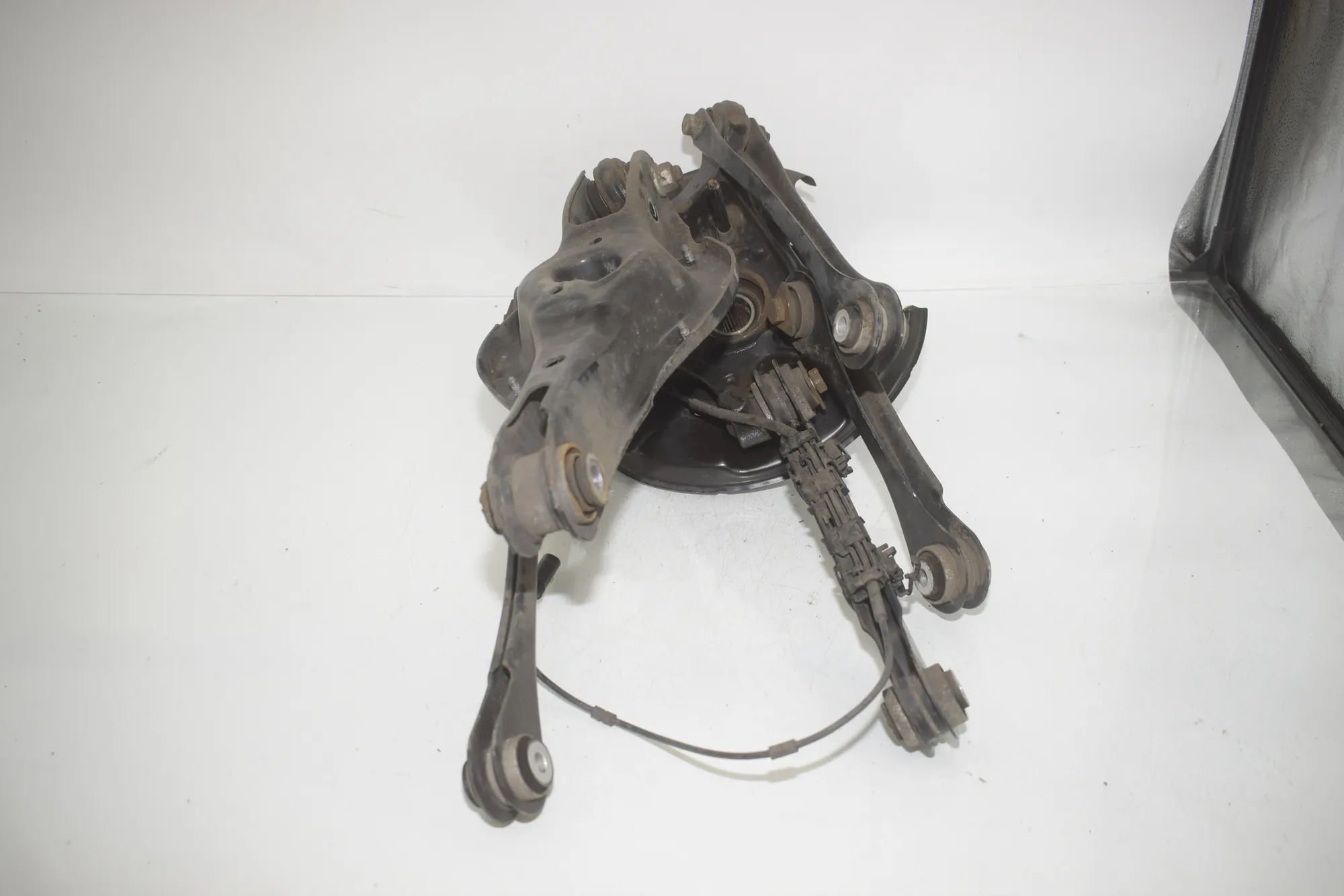 Rear Right Wheel Hub – OEM 6792522 · BMW 3 (F30, F80) 320 i 2012 – 3