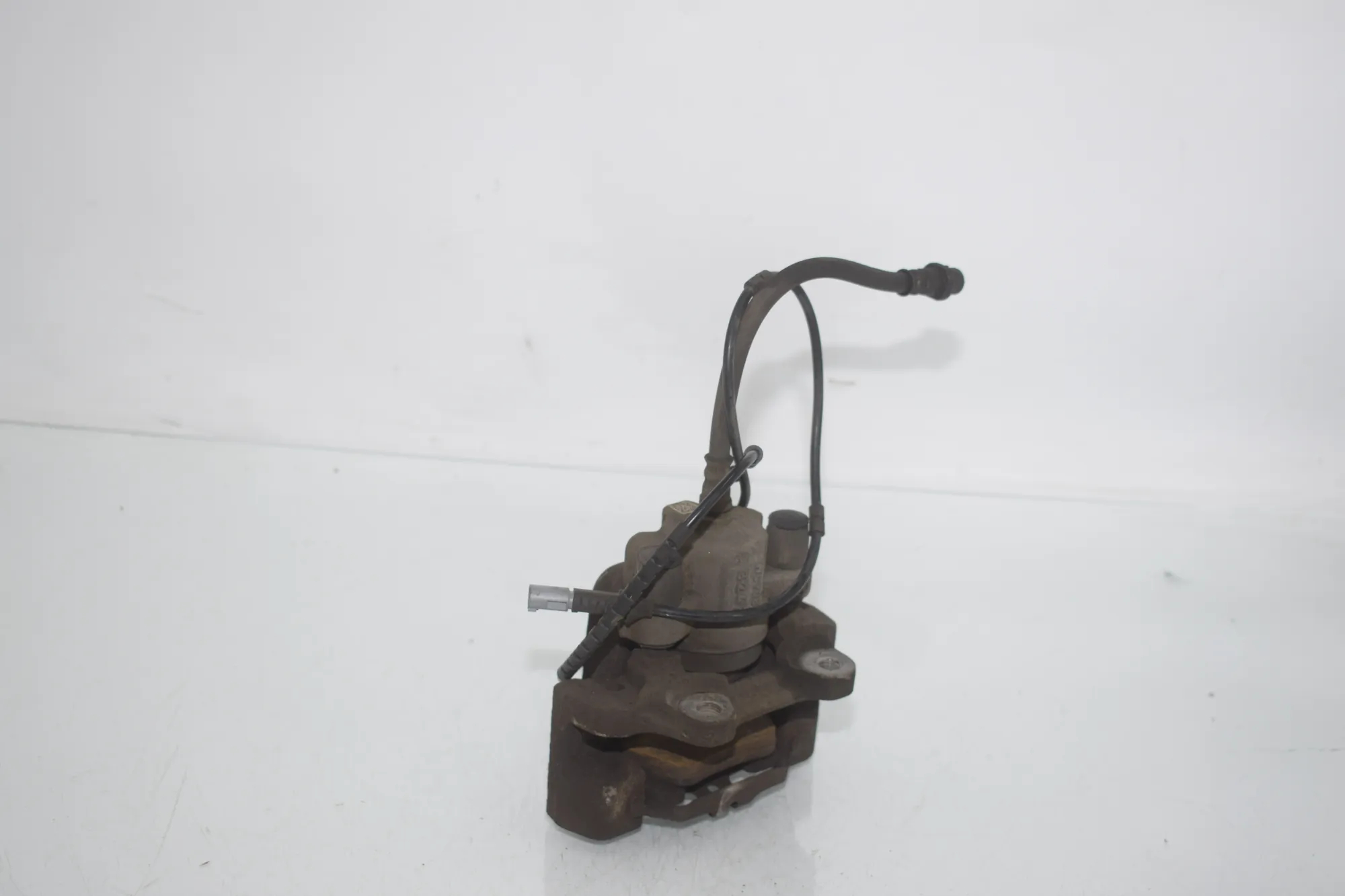 Rear Right Brake Caliper – OEM 6850858 · BMW 3 (F30, F80) 320 i 2012 – 4