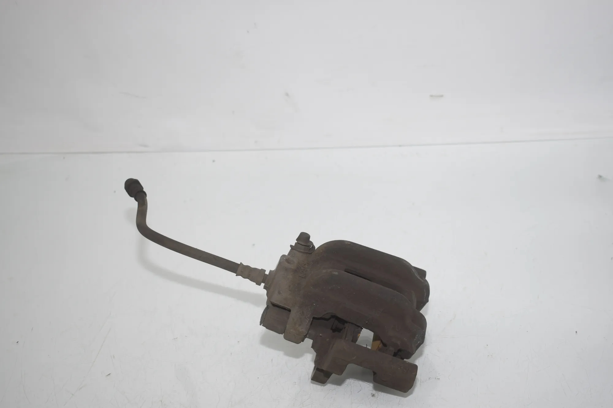 Rear Left Brake Caliper – OEM 6850857 · BMW 3 (F30, F80) 320 i 2012 – 4