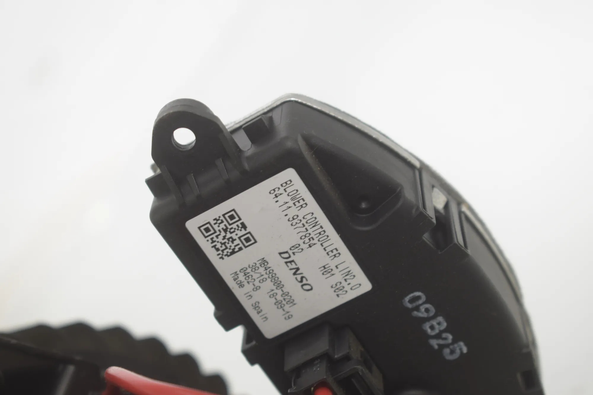 Heater Blower Fan – OEM 9297752 · BMW X1 (F48) sDrive 18 i 2018 – 5