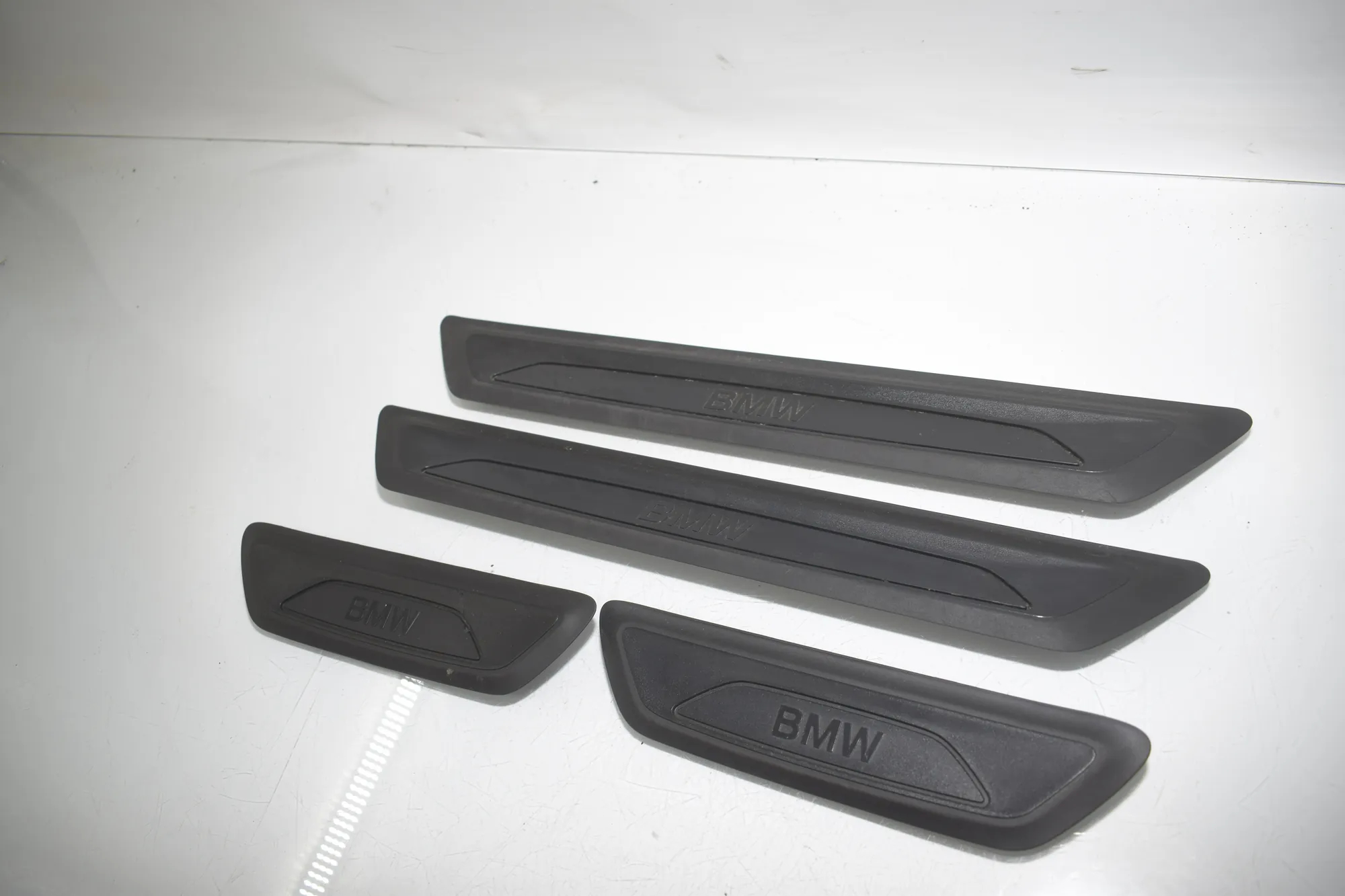 Door Sill Trim Kit – OEM 7263315 · BMW X1 (F48) sDrive 18 i 2018 – 2