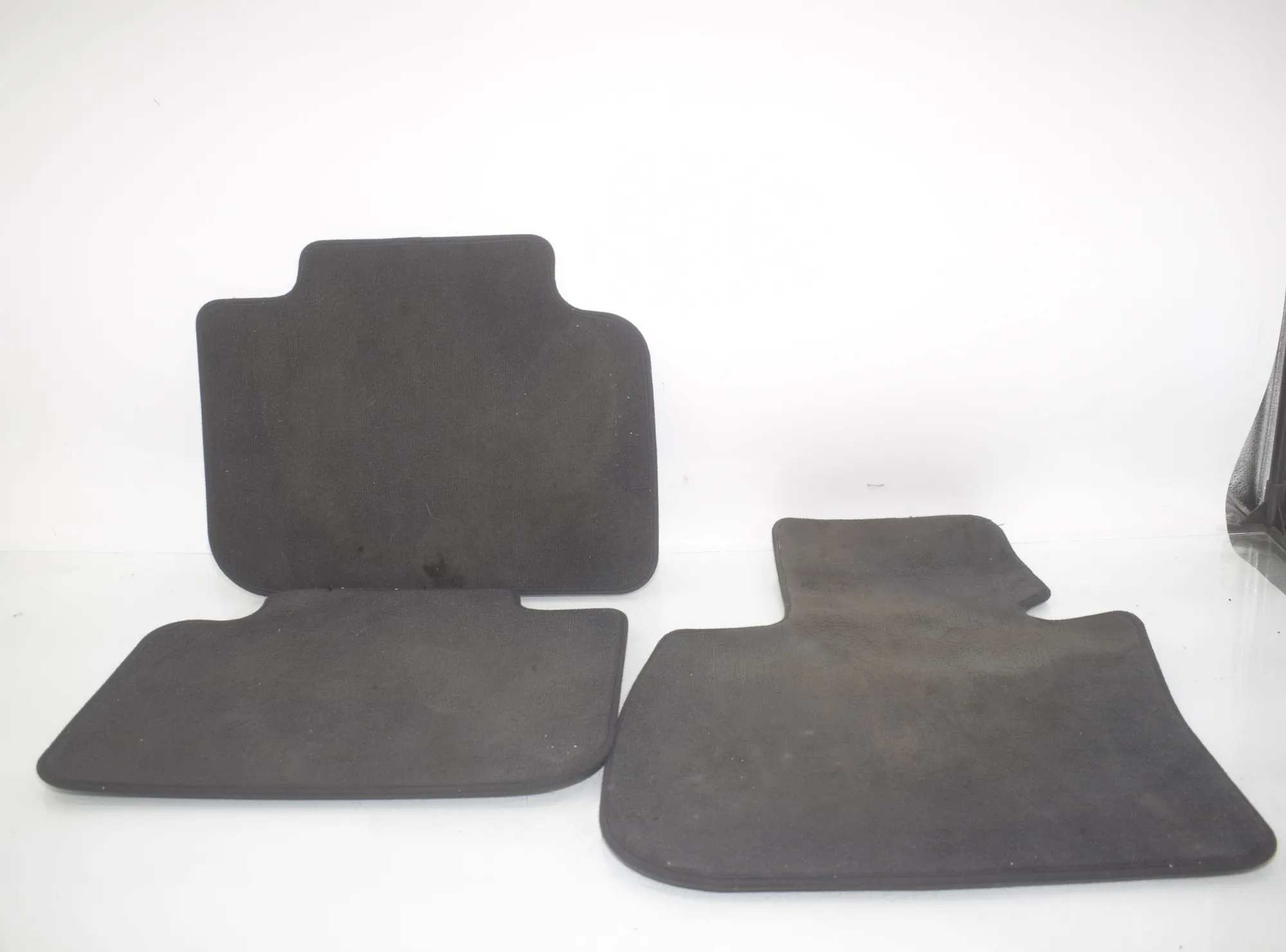 Floor Mat Set – OEM 7410382 · BMW X1 (F48) sDrive 18 i 2018 – 3