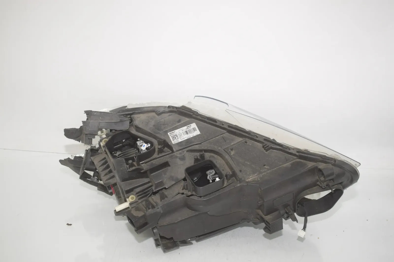 Front Left Headlight – OEM 7495003 · BMW X1 (F48) sDrive 18 i 2018 – 5