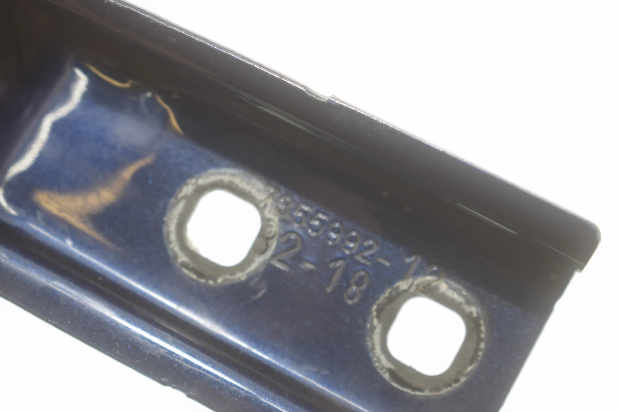Front Right Fender Holder – OEM 7329448 · BMW X1 (F48) sDrive 18 i 2018 – 7