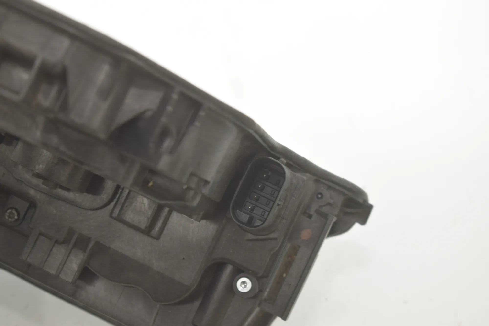 Rear Left Door Lock – OEM 7281939 · BMW X1 (F48) sDrive 18 i 2018 – 4