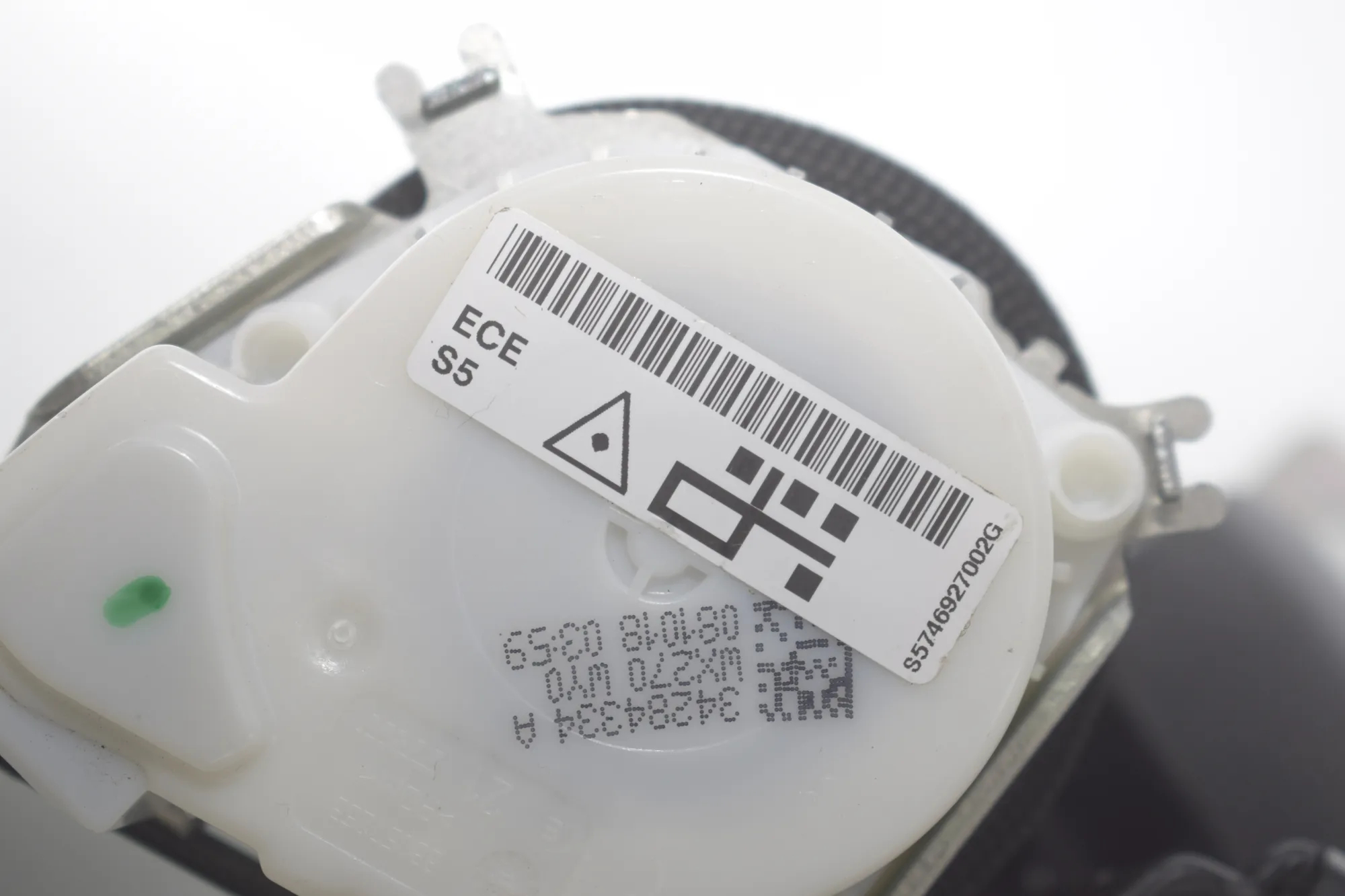Rear Left Seatbelt – OEM 7469270 · BMW X1 (F48) sDrive 18 i 2018 – 4