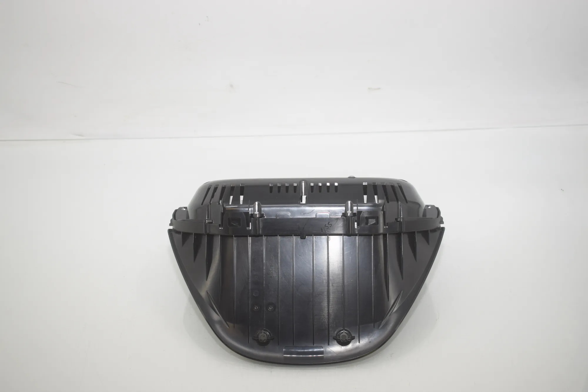 Instrument Cluster Speedometer – OEM 8713076 · BMW X1 (F48) sDrive 18 i 2018 – 4