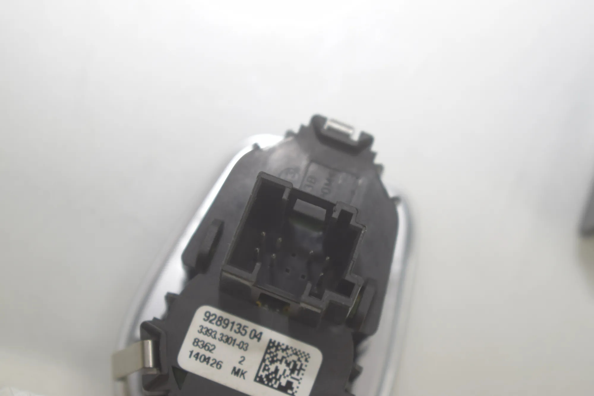 Switches – OEM 6822523 · BMW X1 (F48) sDrive 18 i 2018 – 8