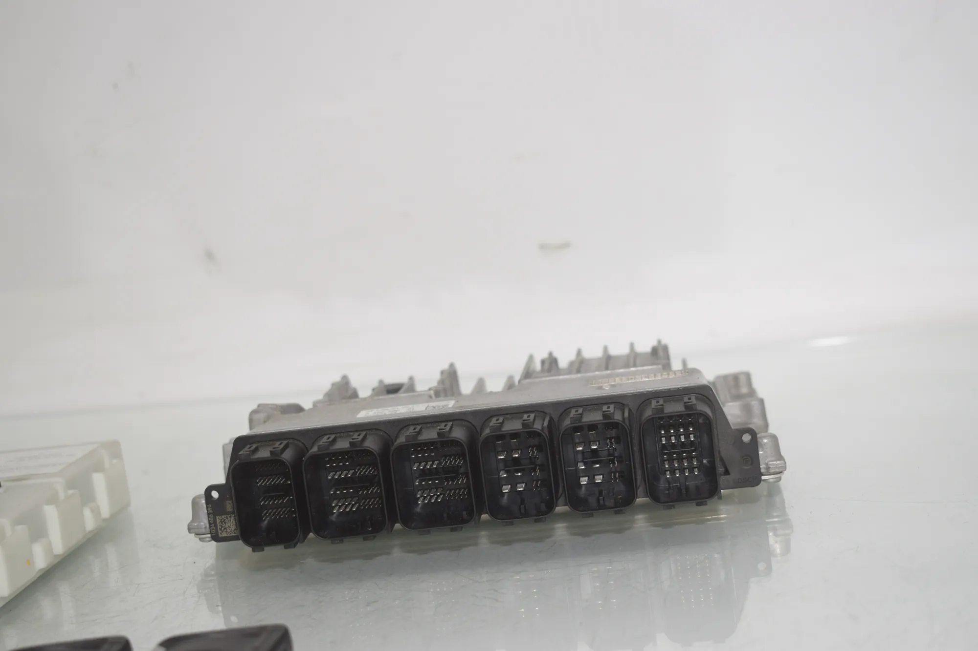 Engine Ignition ECU Set – OEM 8736589 · BMW X1 (F48) sDrive 18 i 2018 – 6