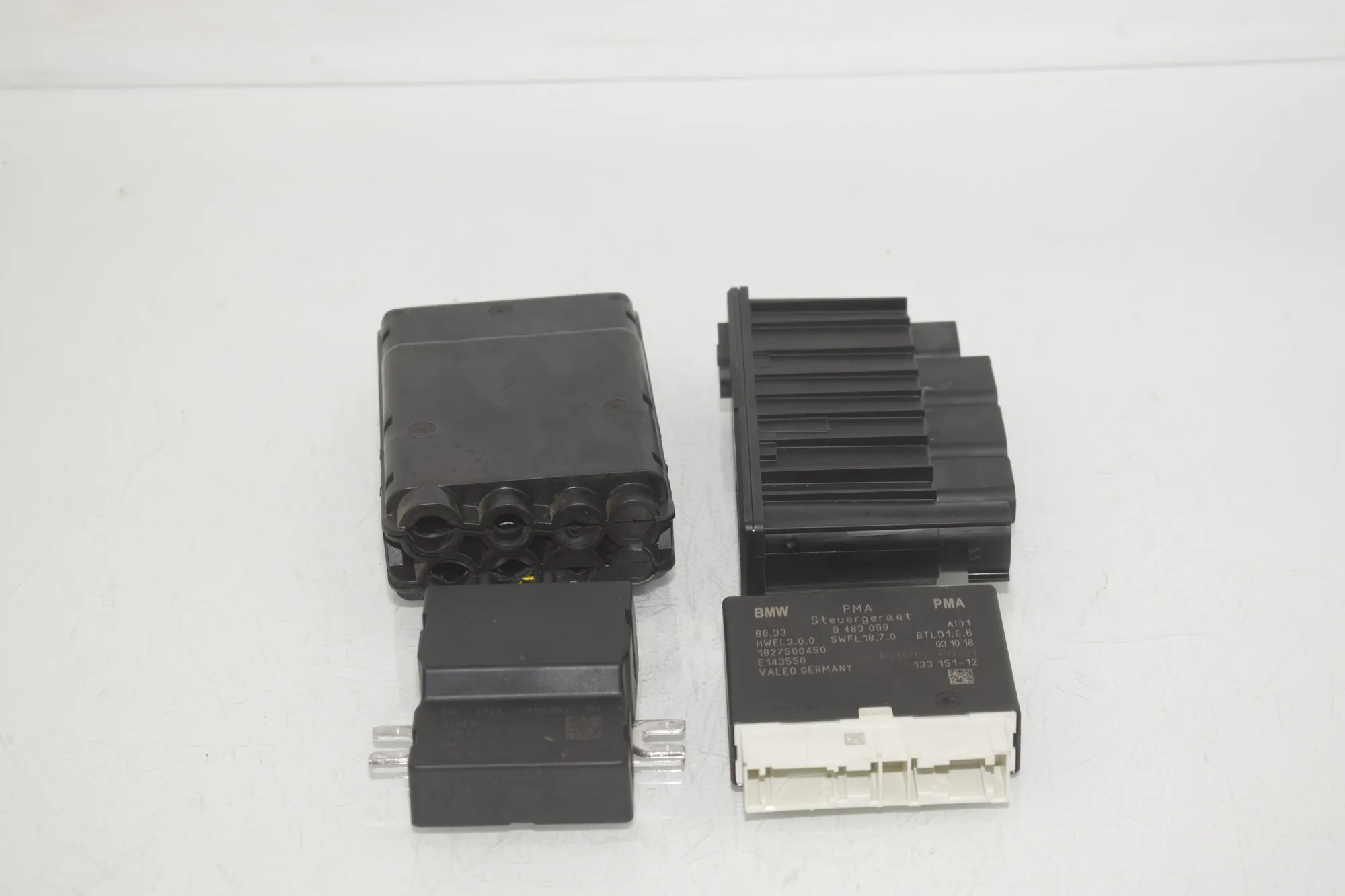Other Control Units – OEM 9494391 · BMW X1 (F48) sDrive 18 i 2018