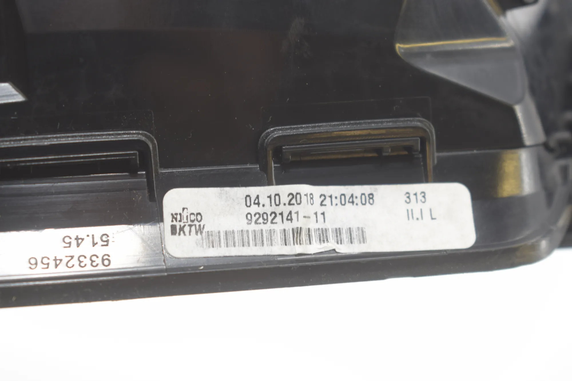Dashboard Trim – OEM 9292141 · BMW X1 (F48) sDrive 18 i 2018 – 6