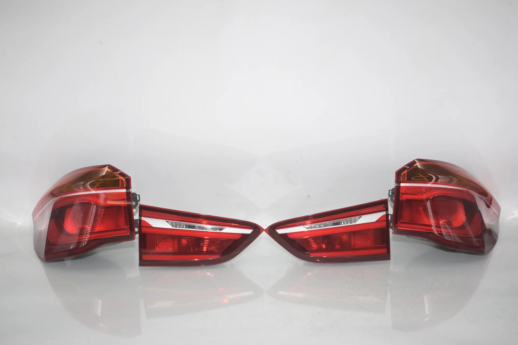 Rear Tail Light Set – OEM 7488545 · BMW X1 (F48) sDrive 18 i 2018 – 3