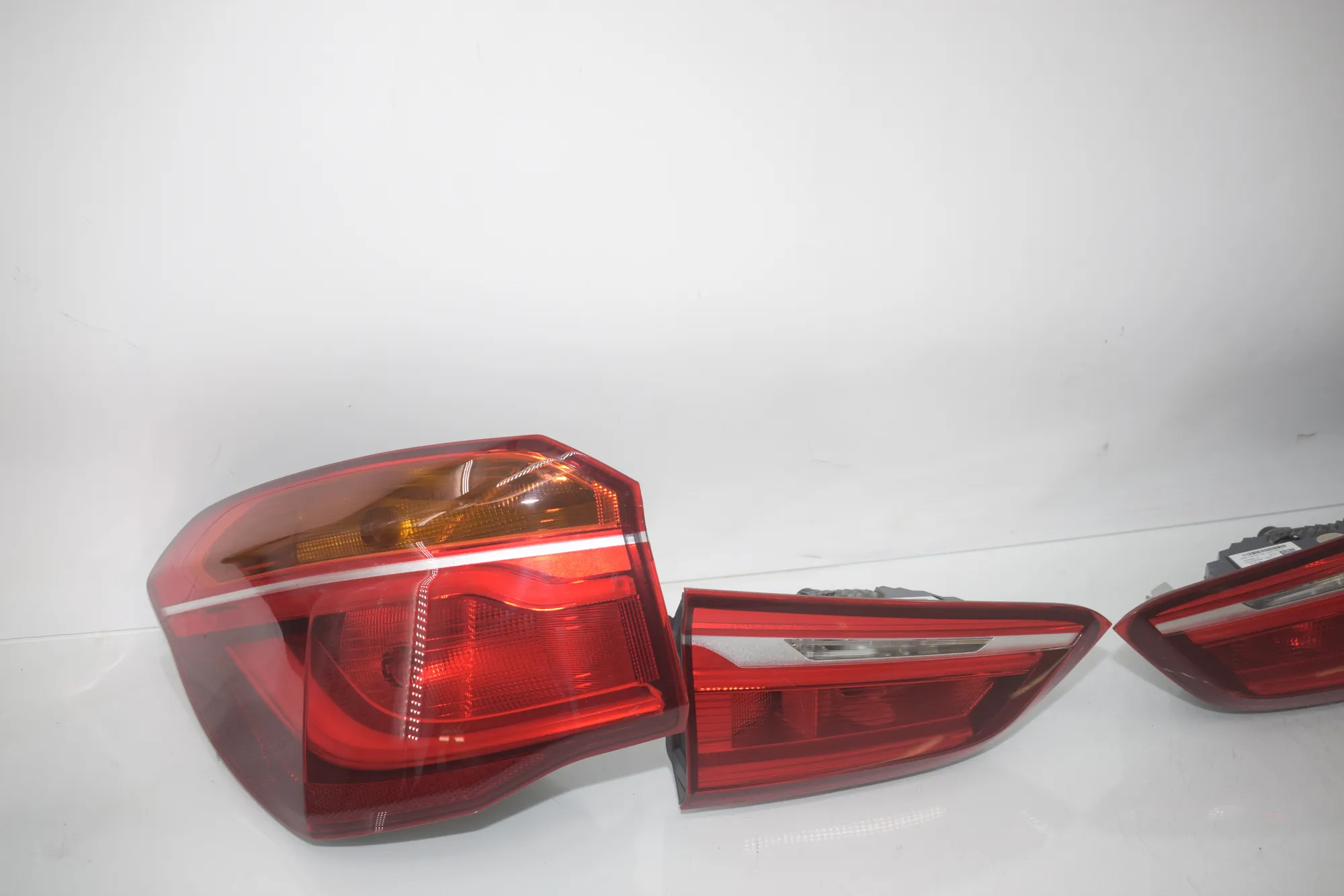 Rear Tail Light Set – OEM 7488545 · BMW X1 (F48) sDrive 18 i 2018 – 5