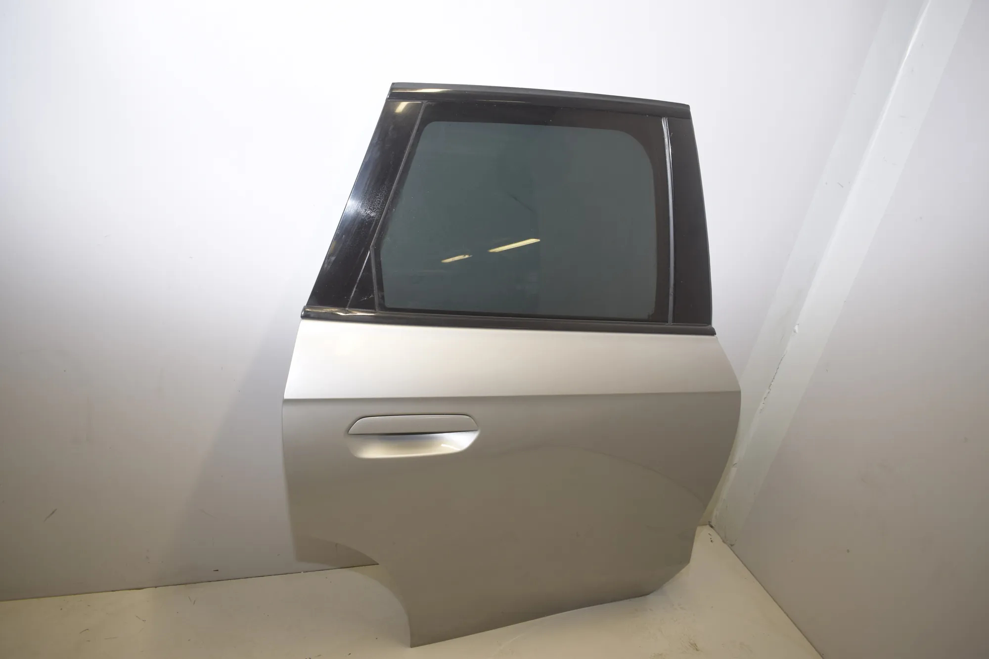 Rear Right Door · BMW X1 (U11) (2022 - -) BMW X1 (U11) 2024 – 5
