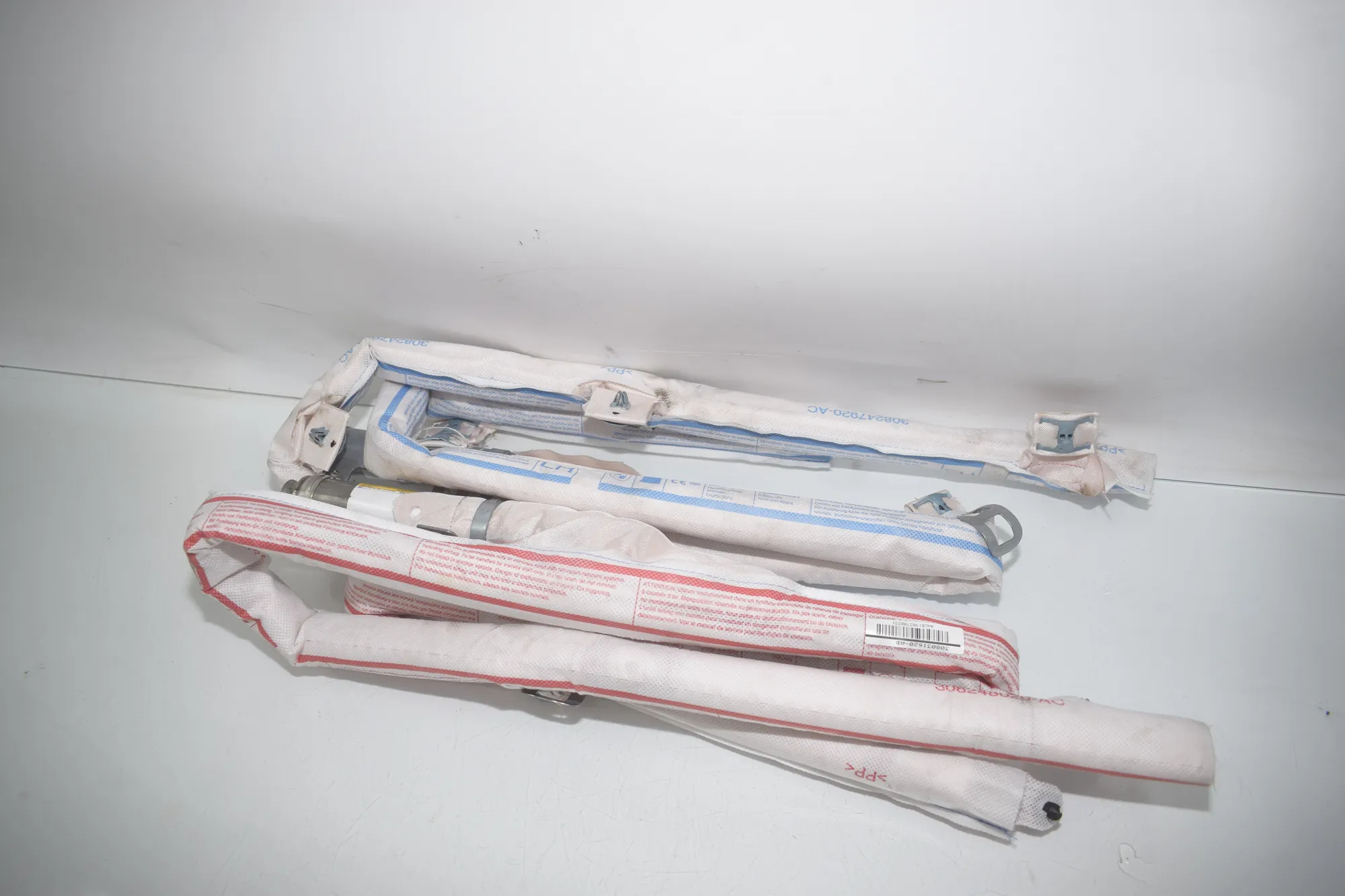Right Side Roof Safety Curtain SRS – OEM 7301296 · BMW BMW 2 Active Tourer (F45) 225 xe 2019 – 2